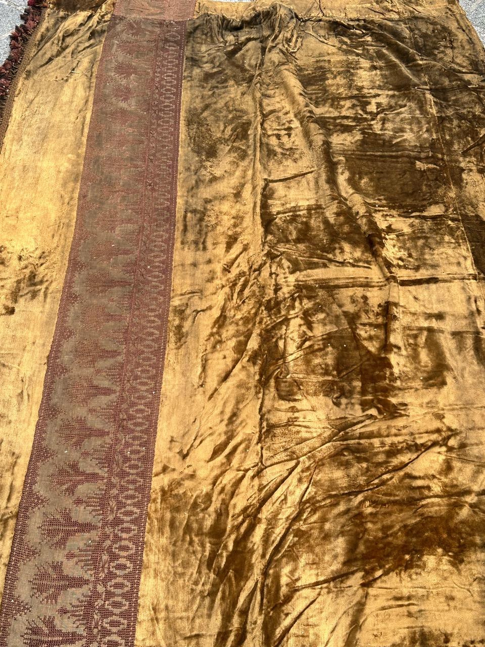 Very Beautiful Antique Pair of silk velvet Curtains In Good Condition In Saint Ouen, FR