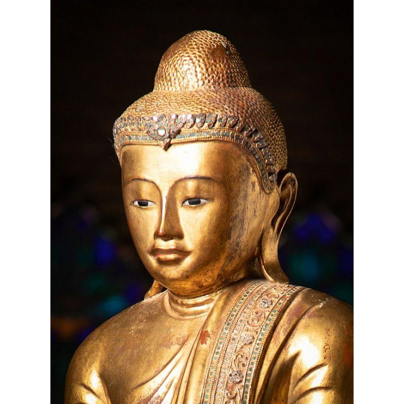 Very Beautiful Antique Wooden Mandalay Buddha Statue from Burma For Sale 1