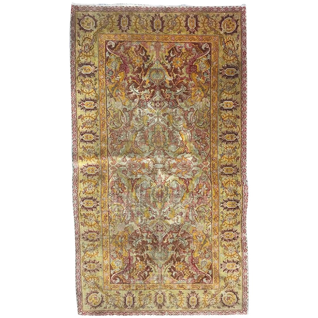 Bellissimo tappeto antico decorativo turco