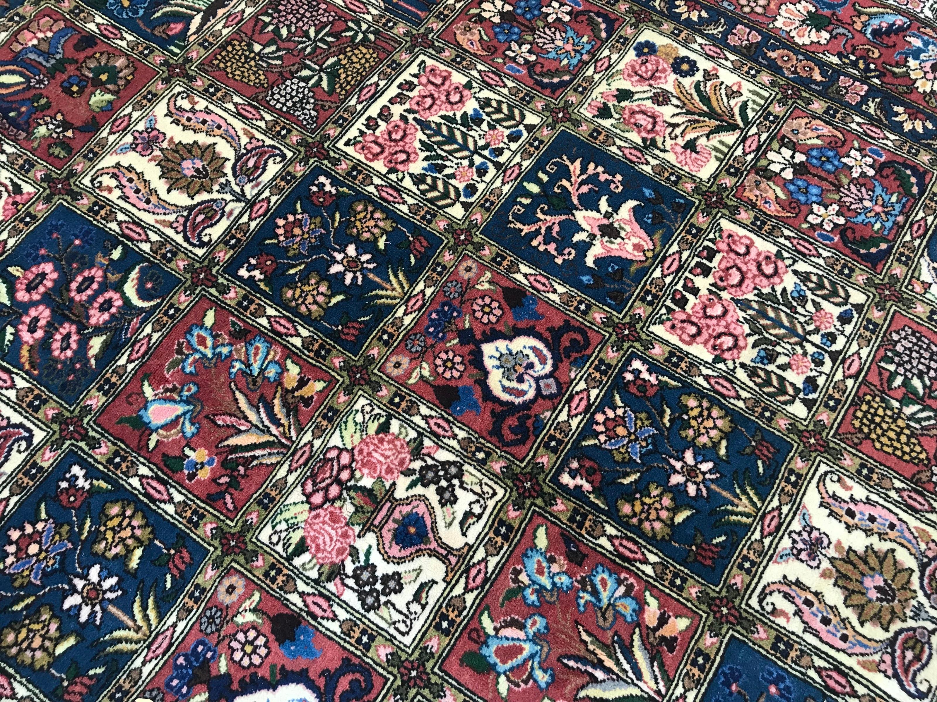 Very Beautiful Large Vintage Charshotor Bakhtiar Rug For Sale 6