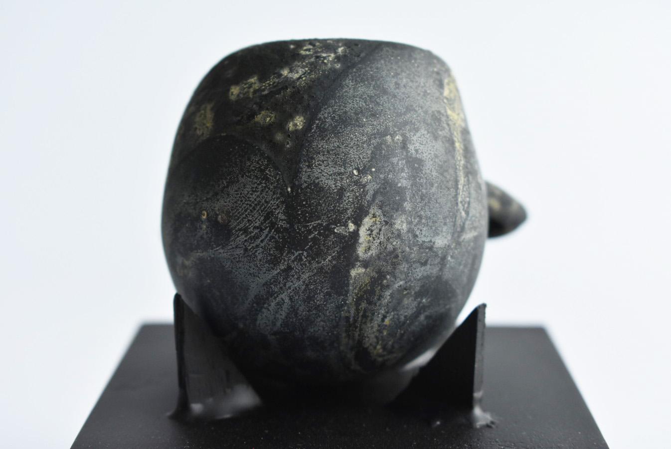 Very Beautiful Marbled Black Ancient Glass Small Jar/Mediterranean For Sale 3