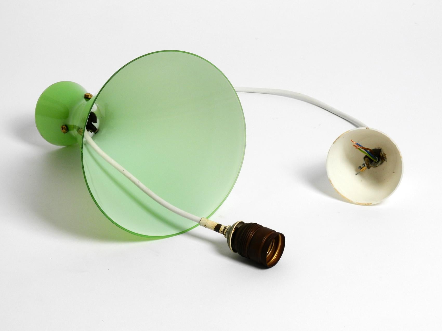 Very Beautiful Midcentury Flashed Glass Diabolo Pendant Lamp in Green For Sale 4
