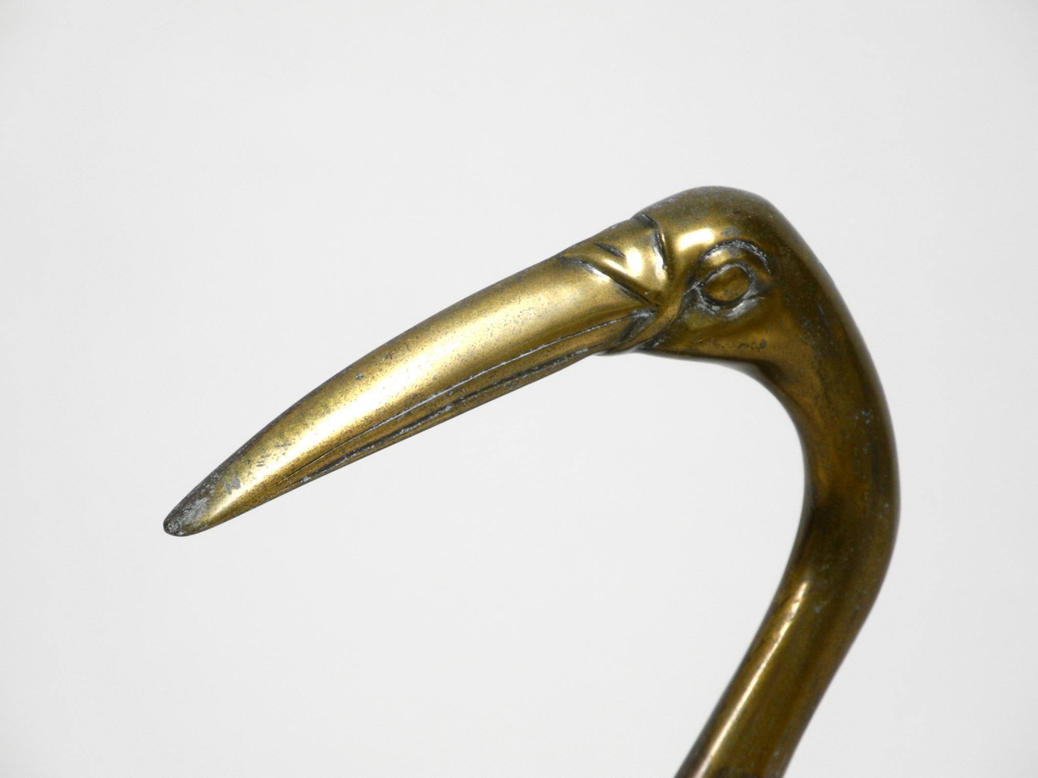 Sehr schöne Mid-Century Modern Extra Large Brass Flamingo als Dekoration 3