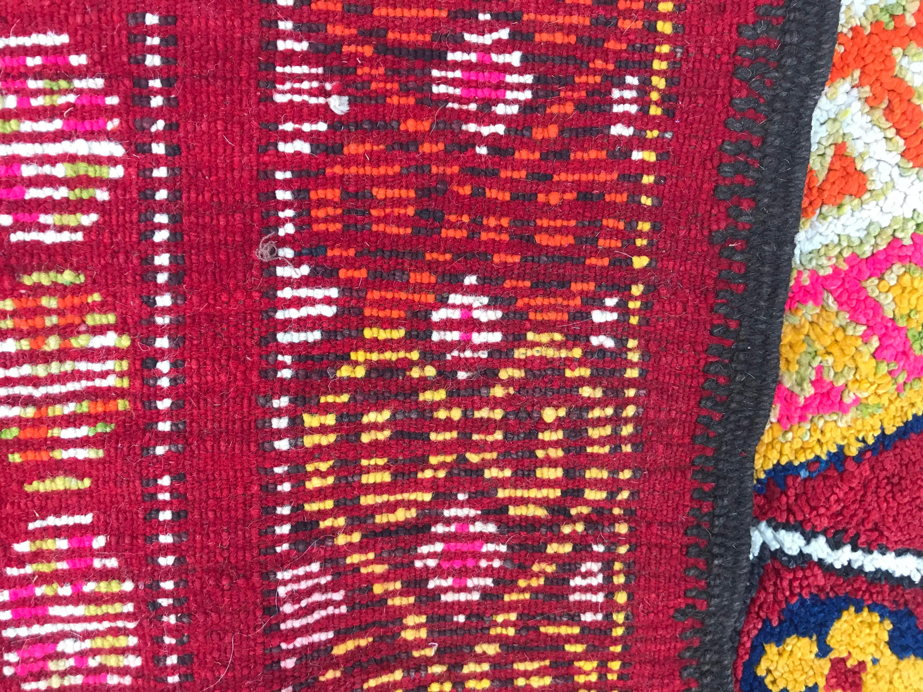 Bobyrug's Very Beautiful Moroccan Berbere Colorful Rug im Angebot 10
