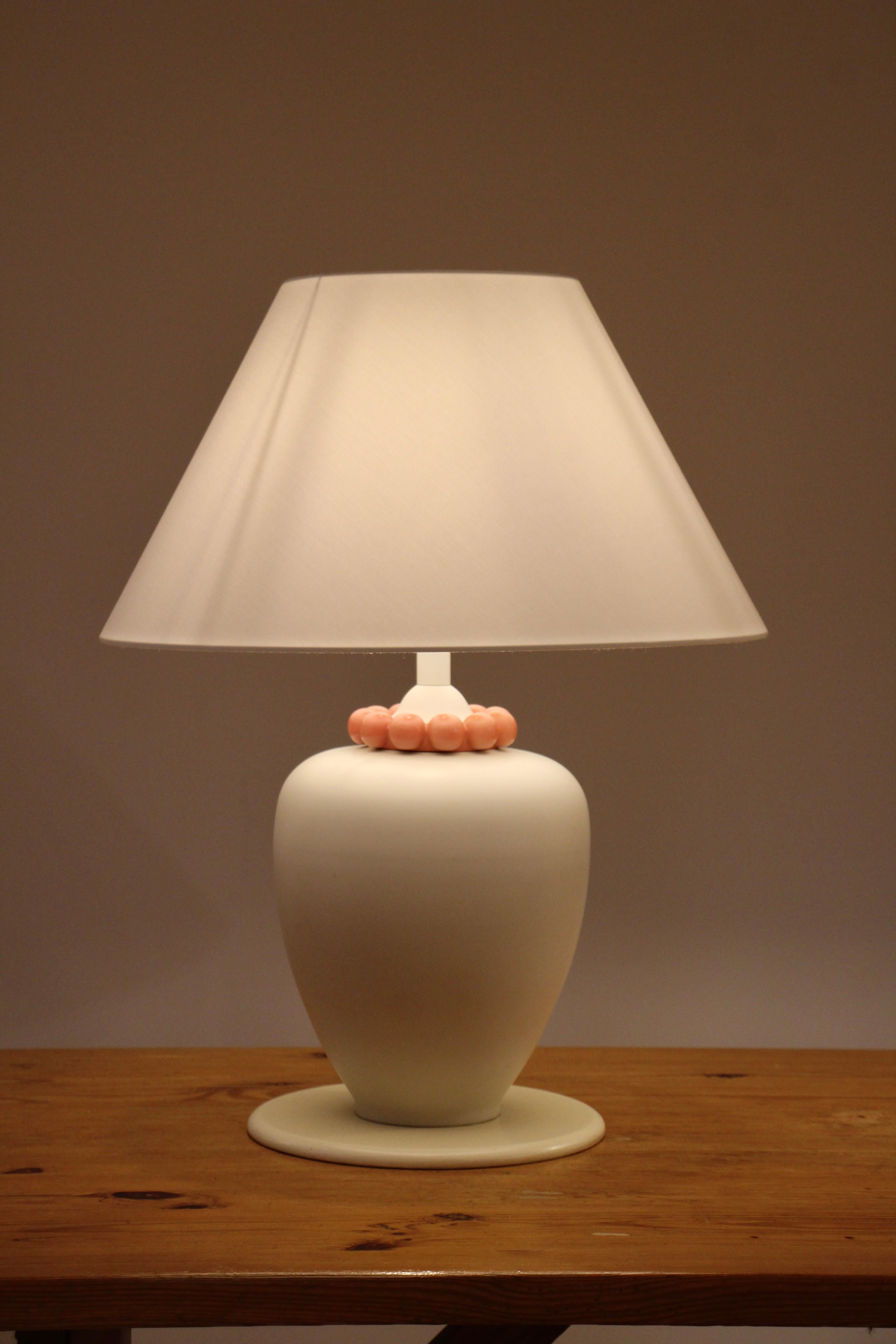 Very beautiful pair of ceramic 