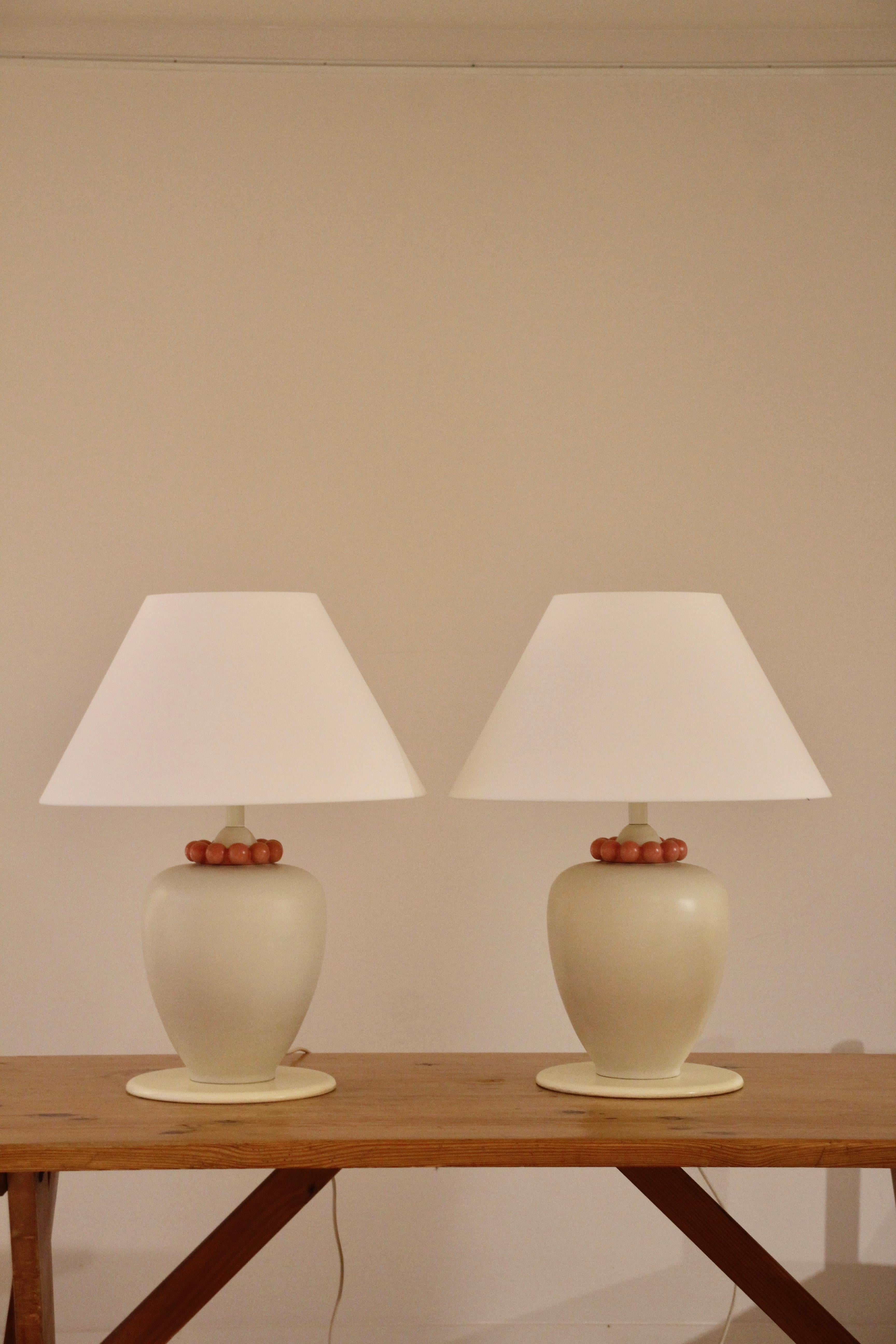 Italian Very beautiful pair of ceramic 