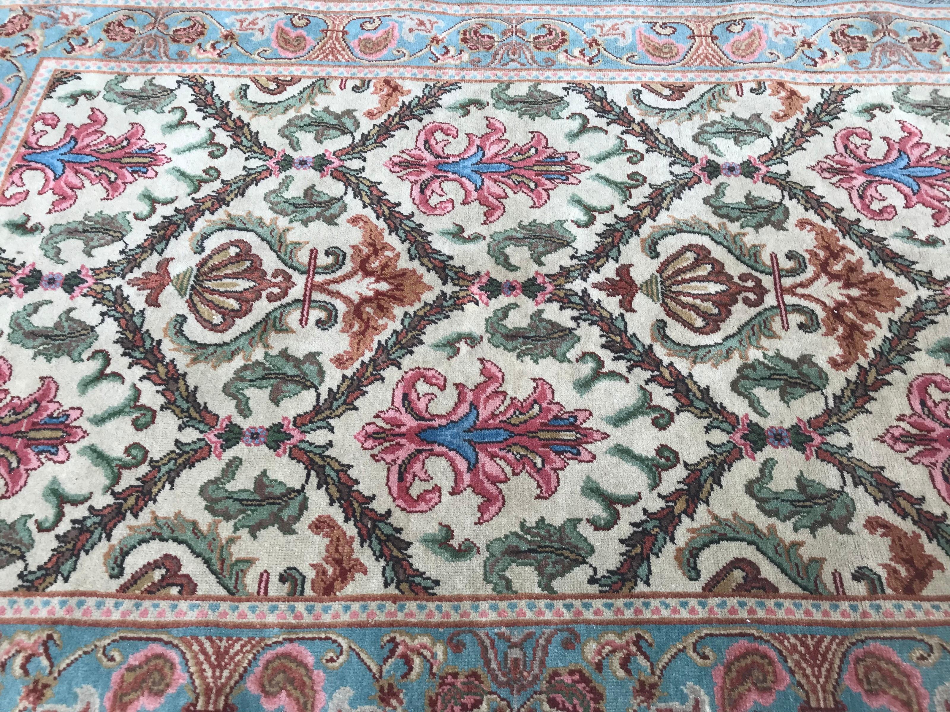 Coton Très beau tapis décoratif vintage de Transylvanie de Bobyrug en vente