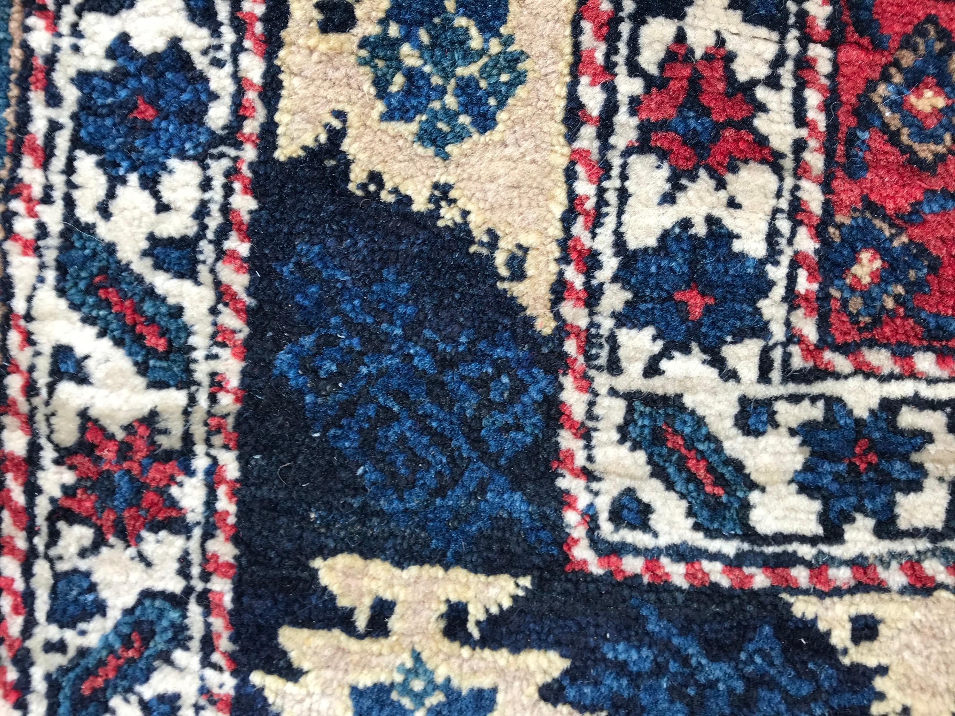 Bobyrug's Very Beautiful Vintage Fine Caucasian Chirwan Rug (Très beau tapis caucasien vintage en chirwan) en vente 1