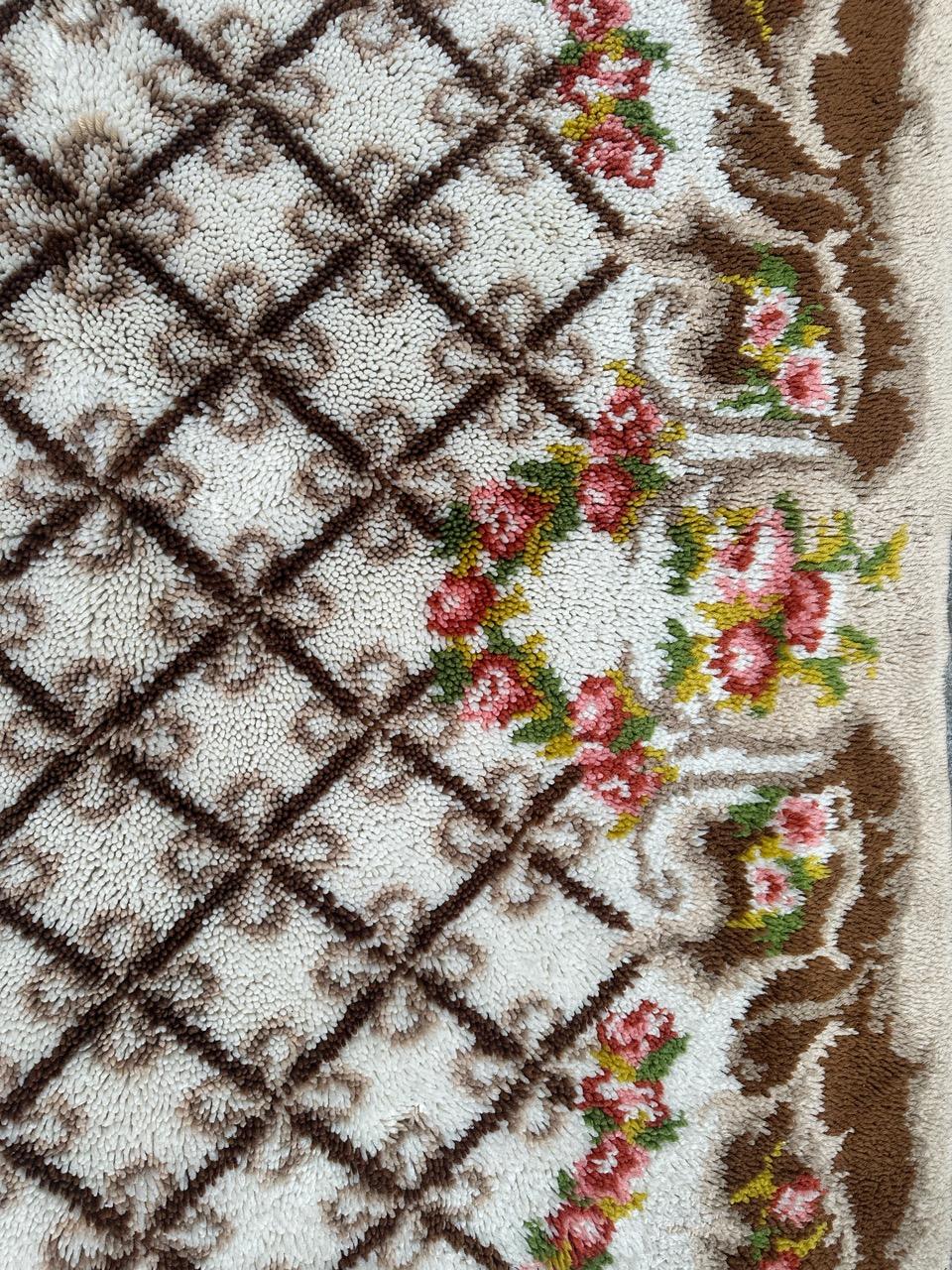Sehr schöner französischer Cogolin-Teppich im Aubusson-Design, Vintage im Angebot 5