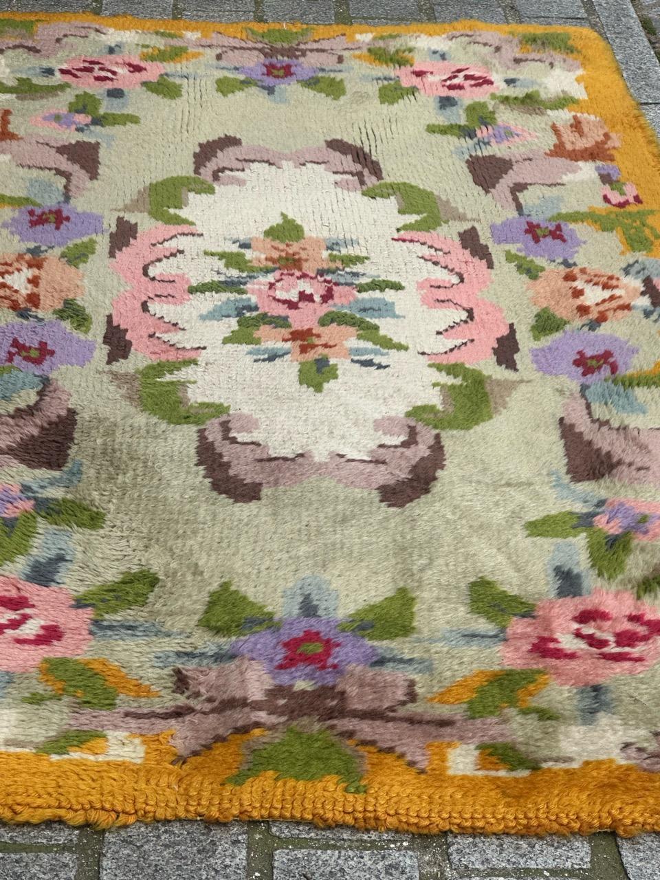 Very beautiful vintage French Cogolin rug Aubusson design For Sale 7