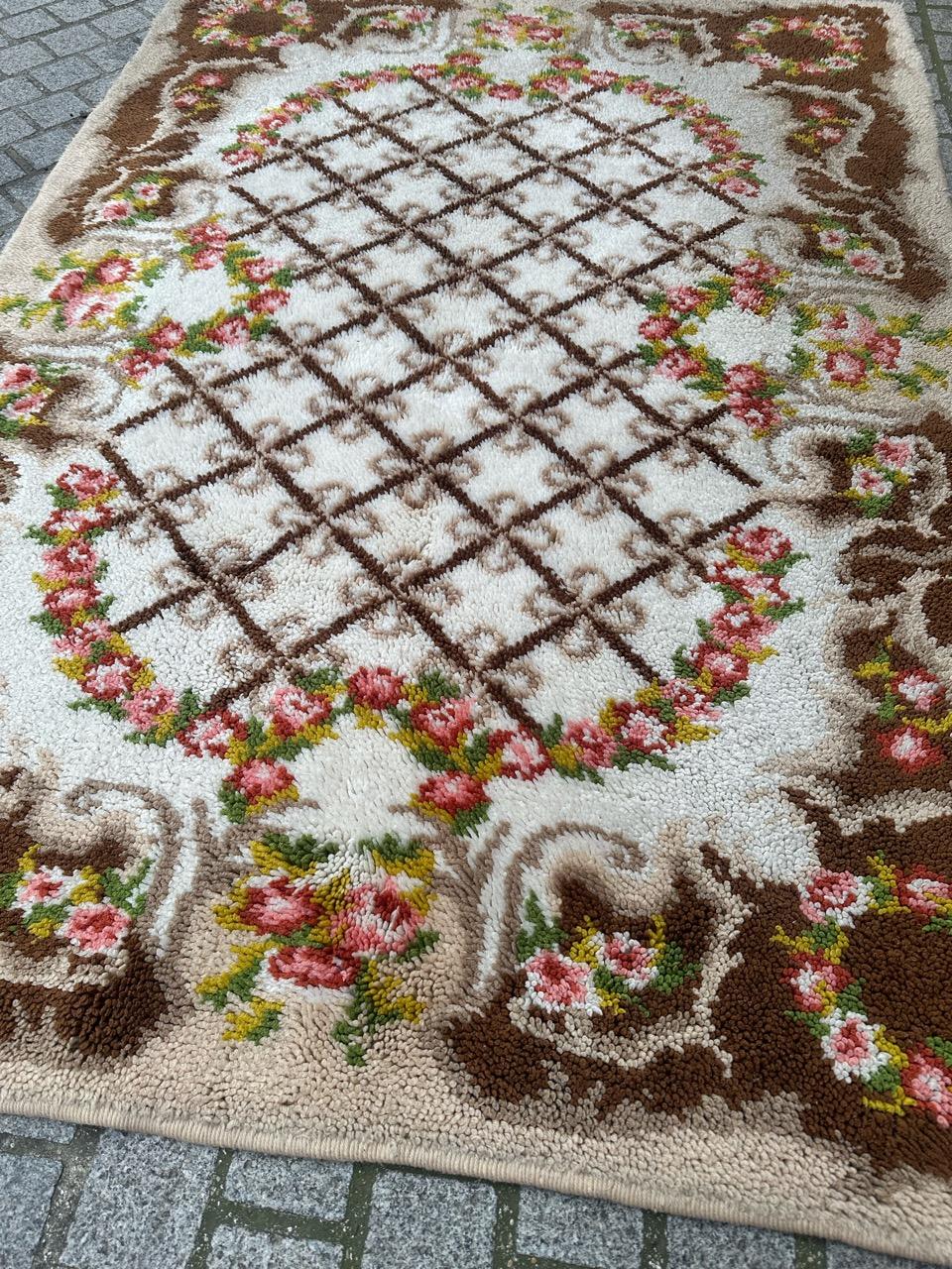 Sehr schöner französischer Cogolin-Teppich im Aubusson-Design, Vintage im Angebot 6