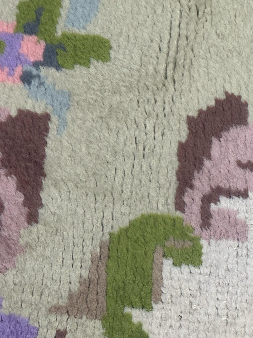 Very beautiful vintage French Cogolin rug Aubusson design For Sale 8