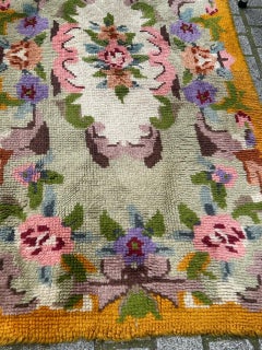 Very beautiful vintage French Cogolin rug Aubusson design
