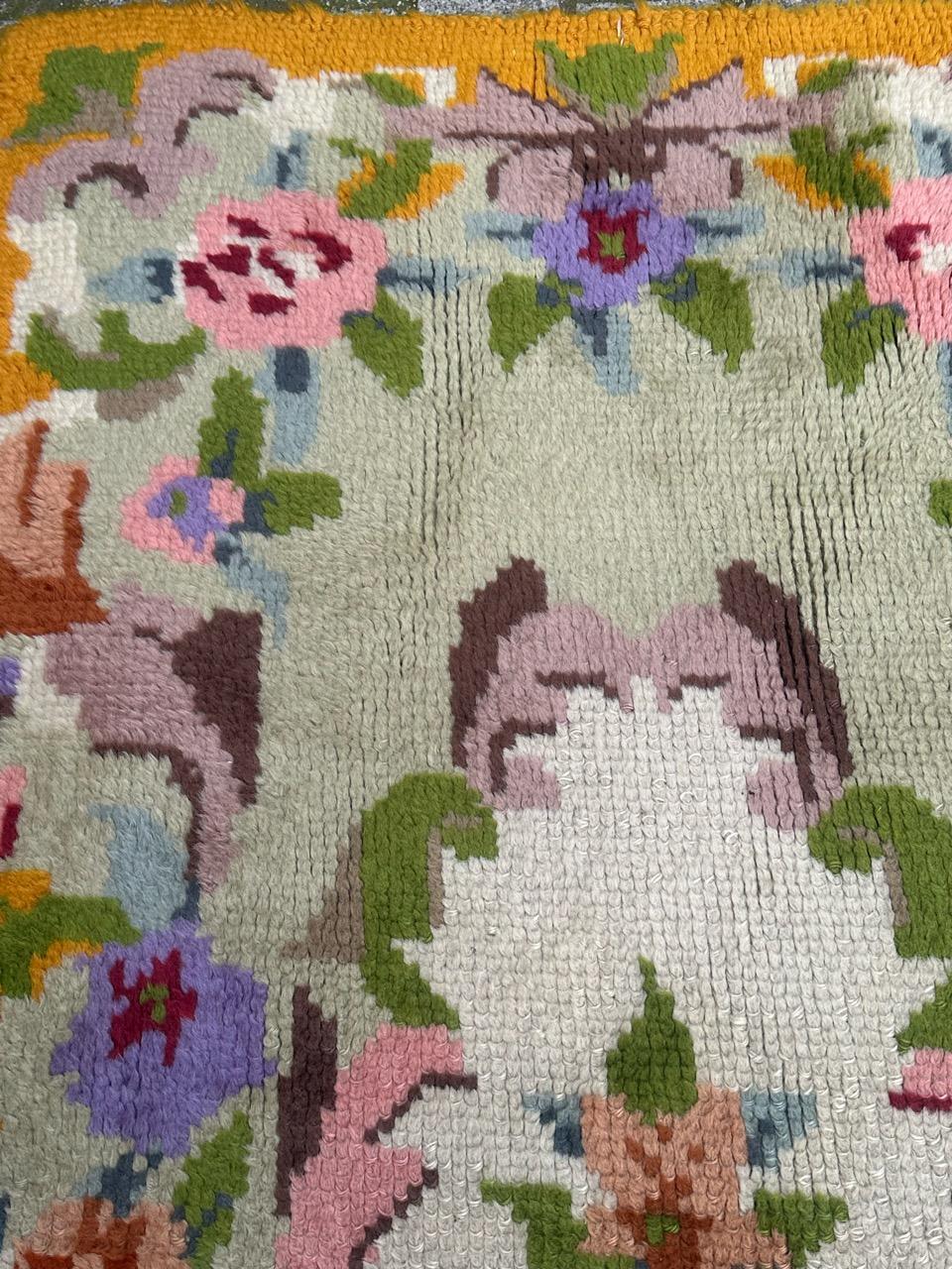 Wool Very beautiful vintage French Cogolin rug Aubusson design For Sale