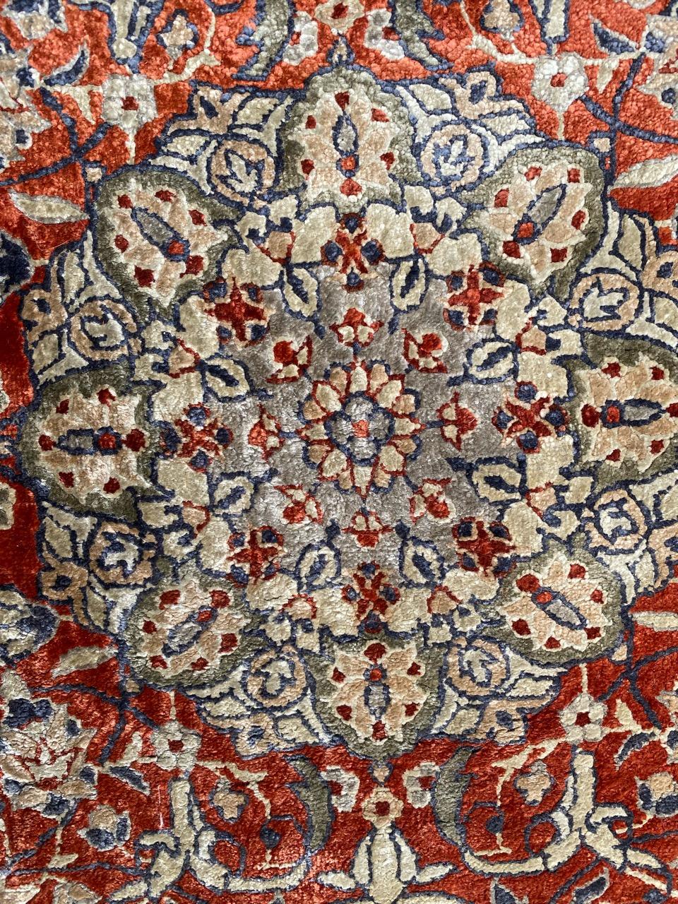 Bobyrug’s Very Beautiful Vintage Sino Persian Fine Silk Rug In Good Condition For Sale In Saint Ouen, FR