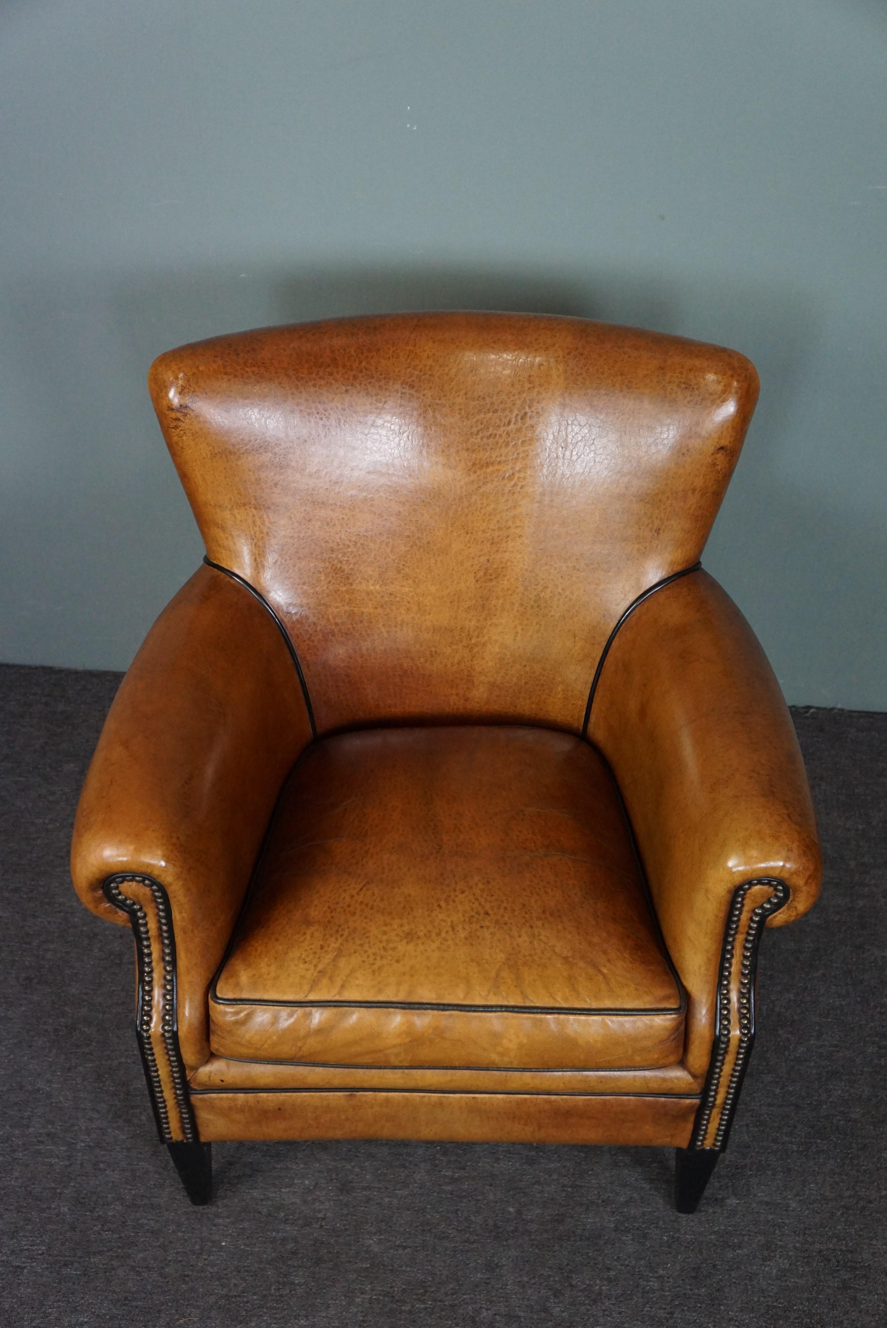 Very beautifully colored sheep leather armchair, Lounge Atelier In Good Condition For Sale In Harderwijk, NL