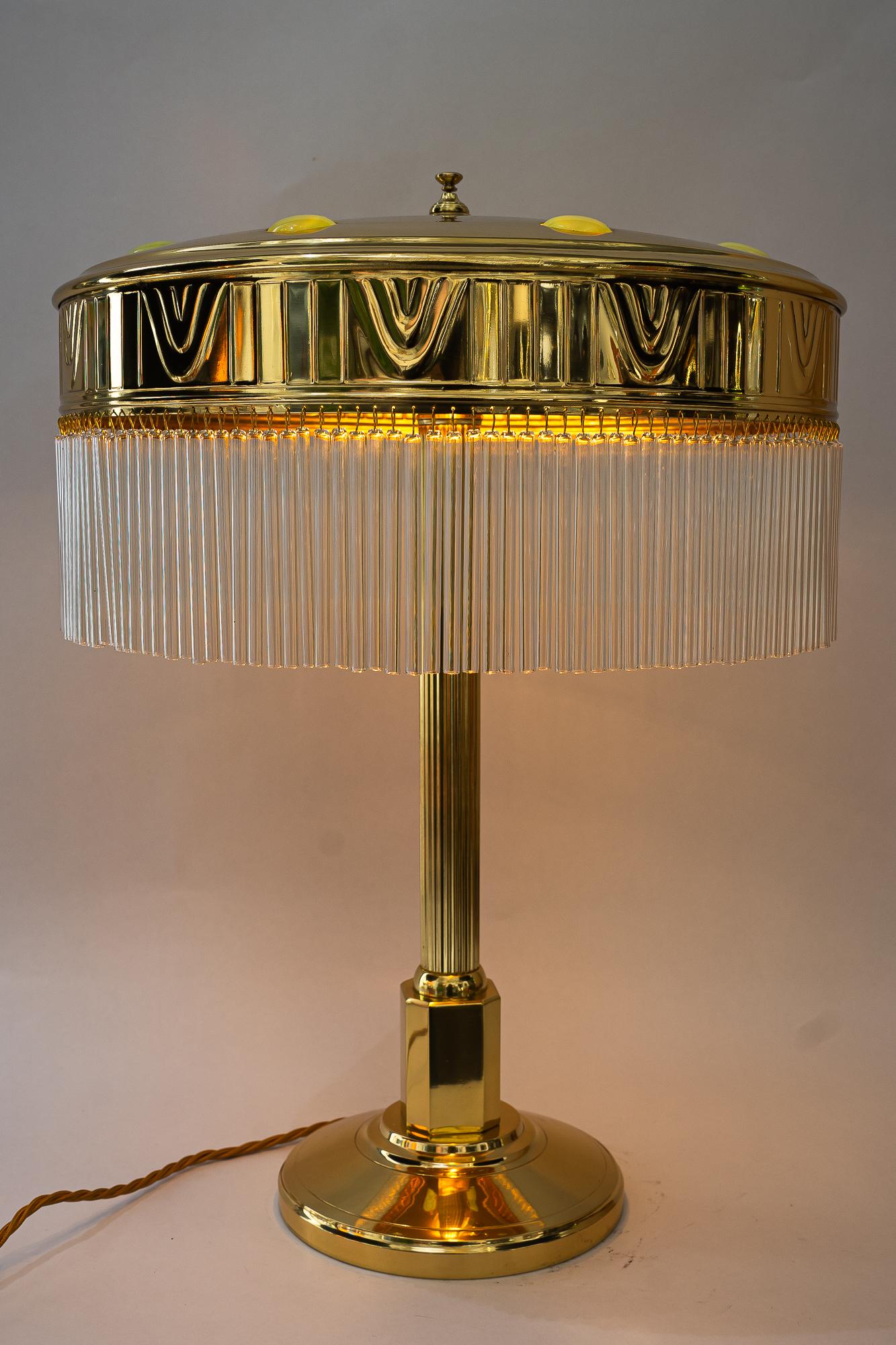 Très grande lampe de table art déco avec verre opalin et Sticks vienne années 1920 en vente 6