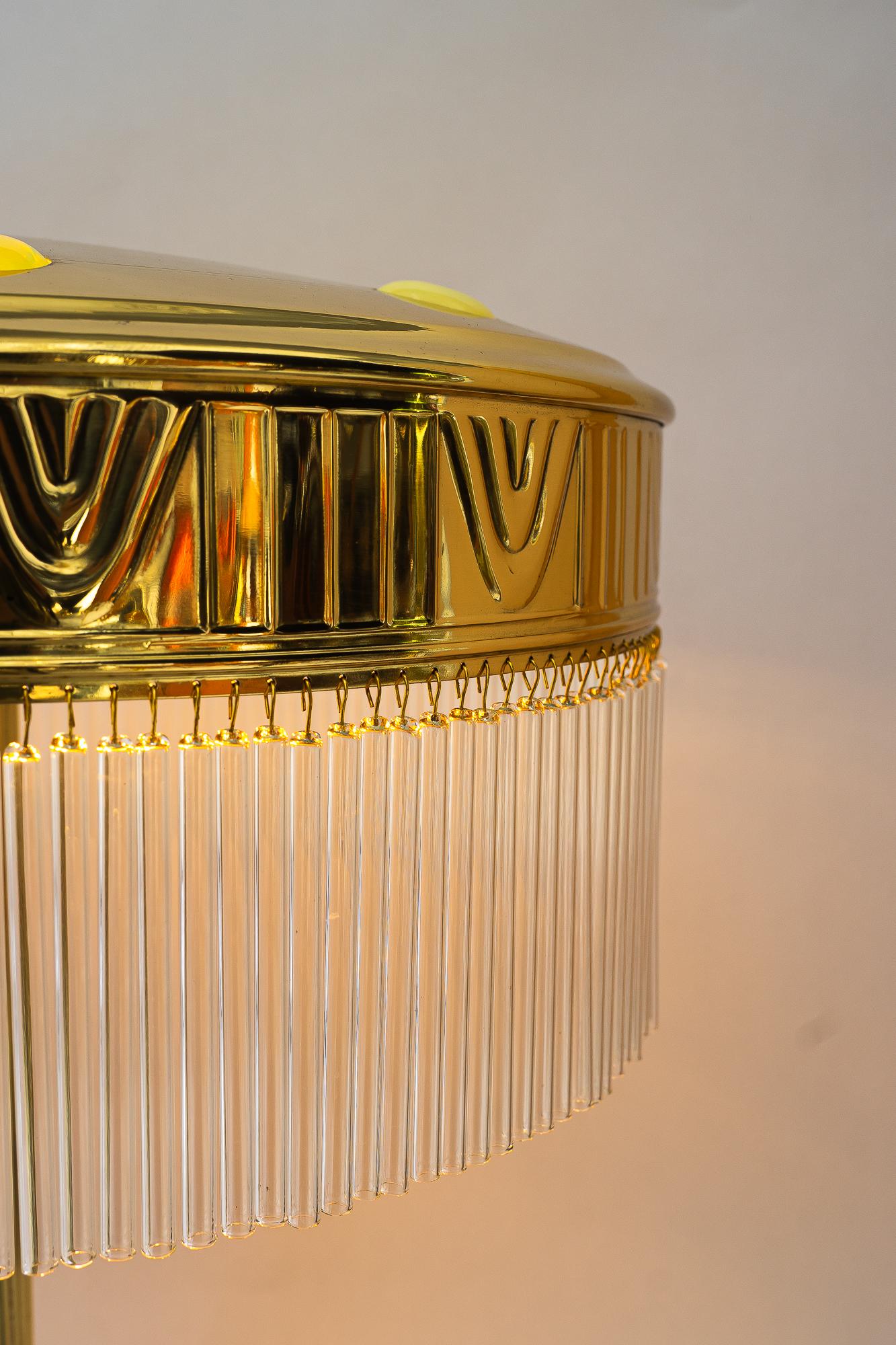 Très grande lampe de table art déco avec verre opalin et Sticks vienne années 1920 en vente 8