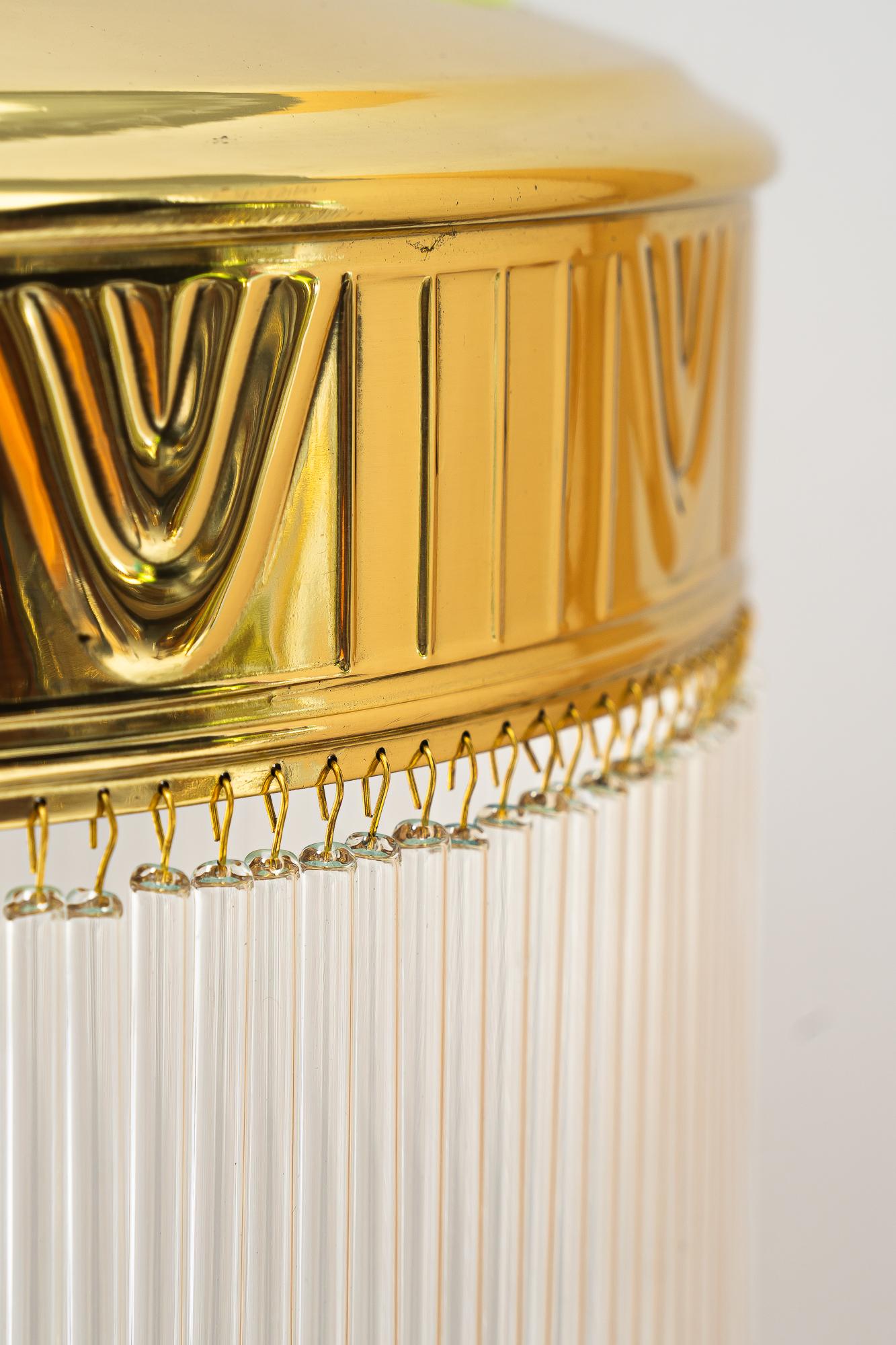 Très grande lampe de table art déco avec verre opalin et Sticks vienne années 1920 Bon état - En vente à Wien, AT