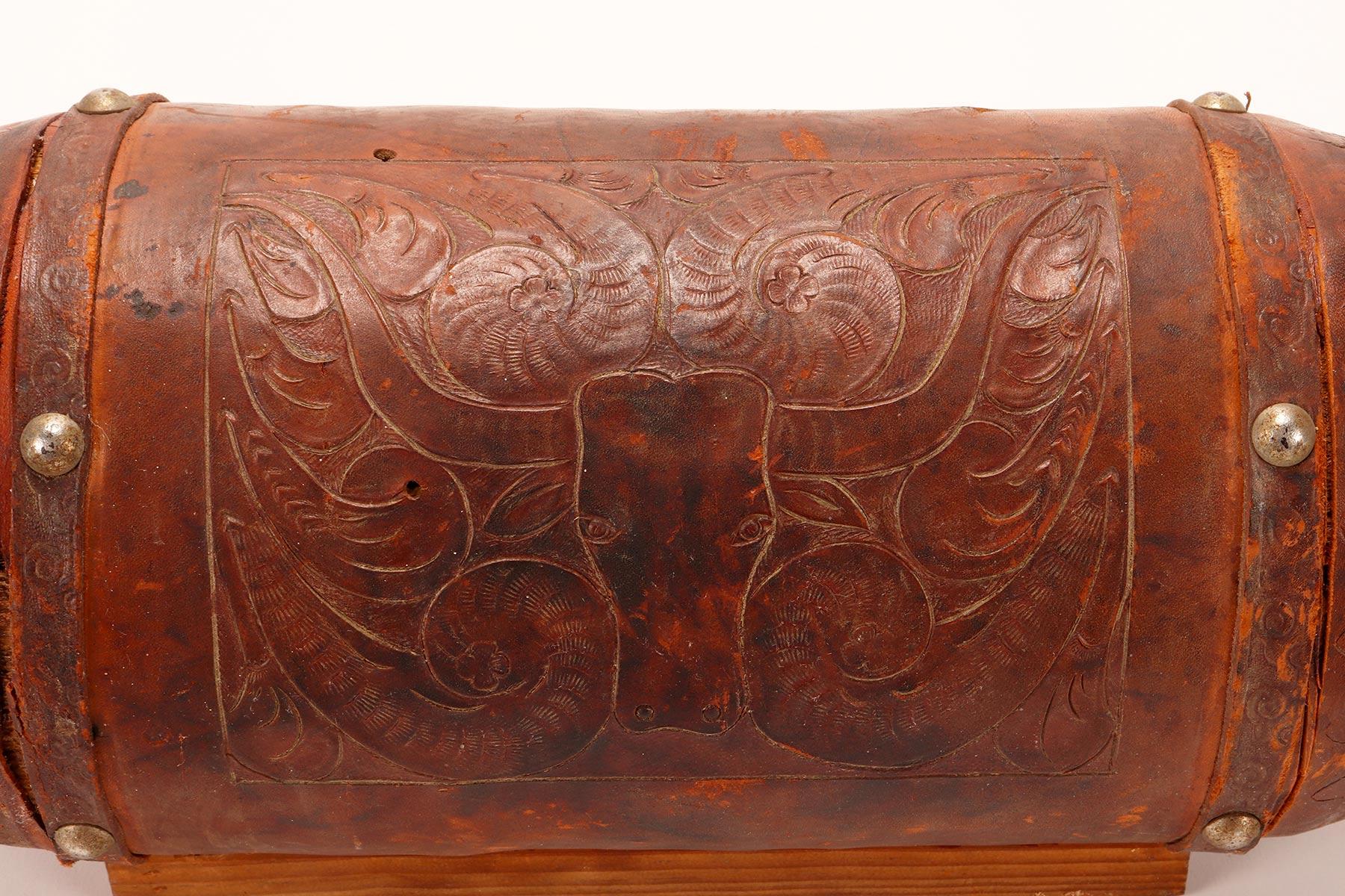 XIXe siècle Très grandes cornes de bovins, Amérindien, Stanta Fè, NM, 1860. en vente