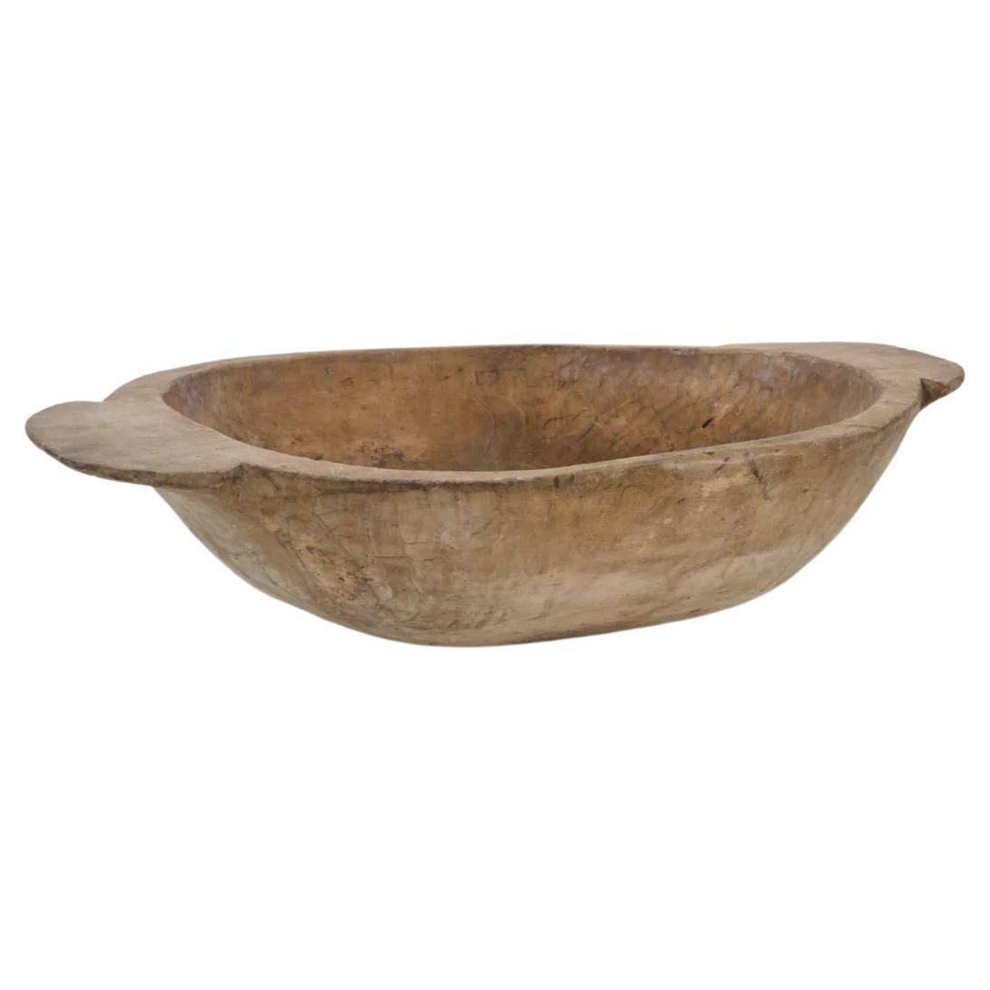 Very big charming Swedish wooden bowl, circa 1790 - 1810. For Sale