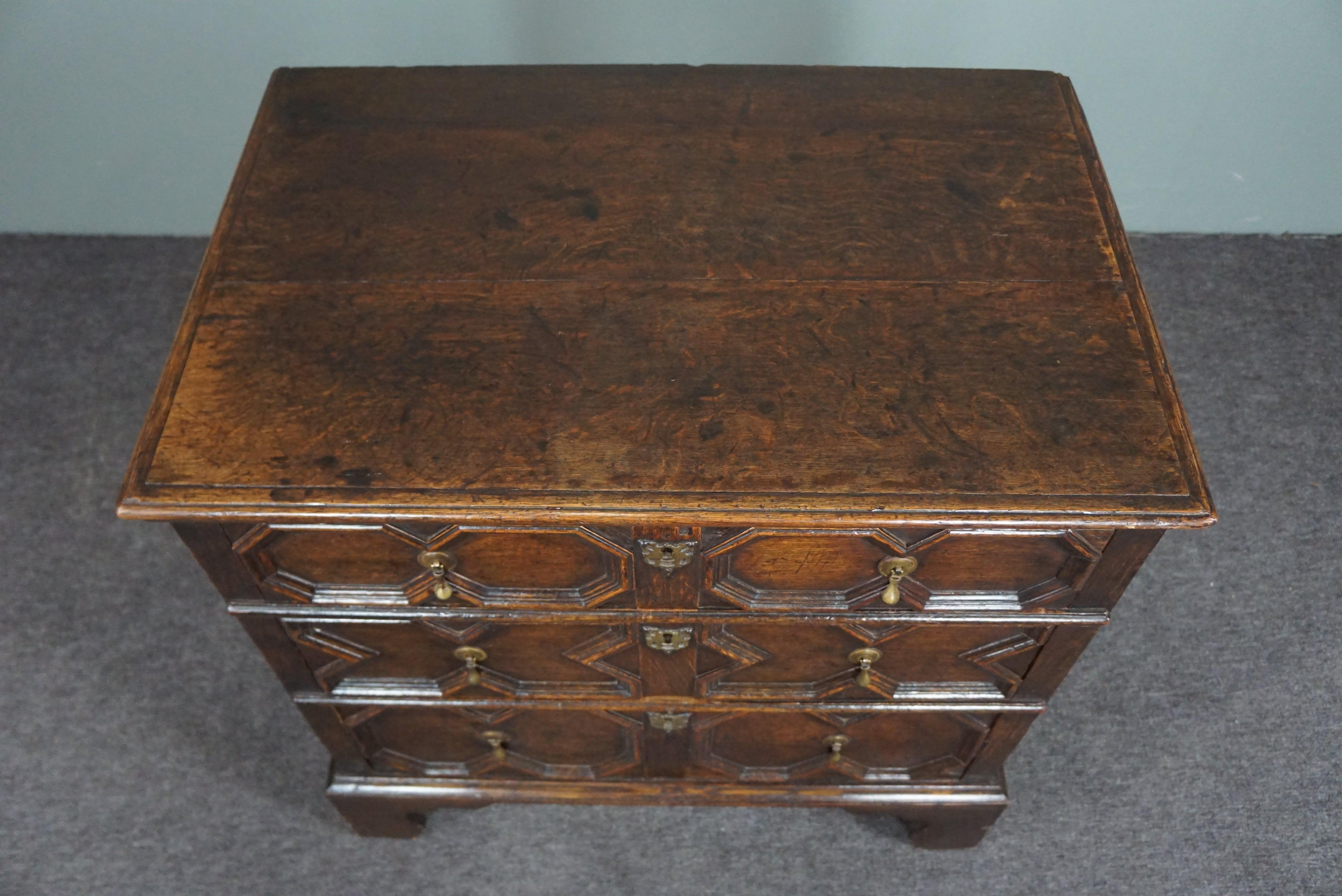 18th Century and Earlier Very charming antique English wooden chest of drawers, 18th century For Sale