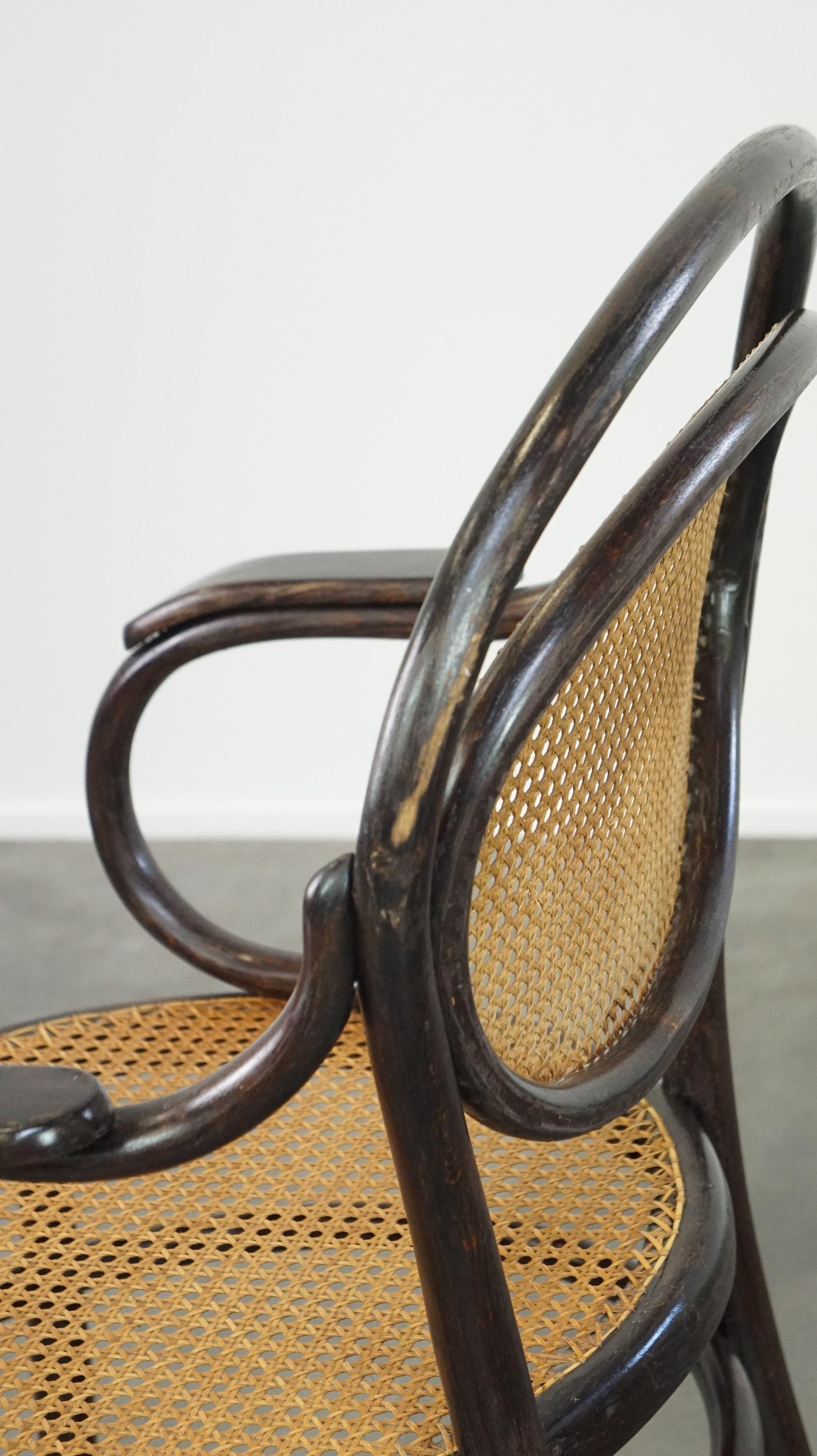 Very charming, elegant, vintage bentwood design bistro chair with armrests For Sale 4