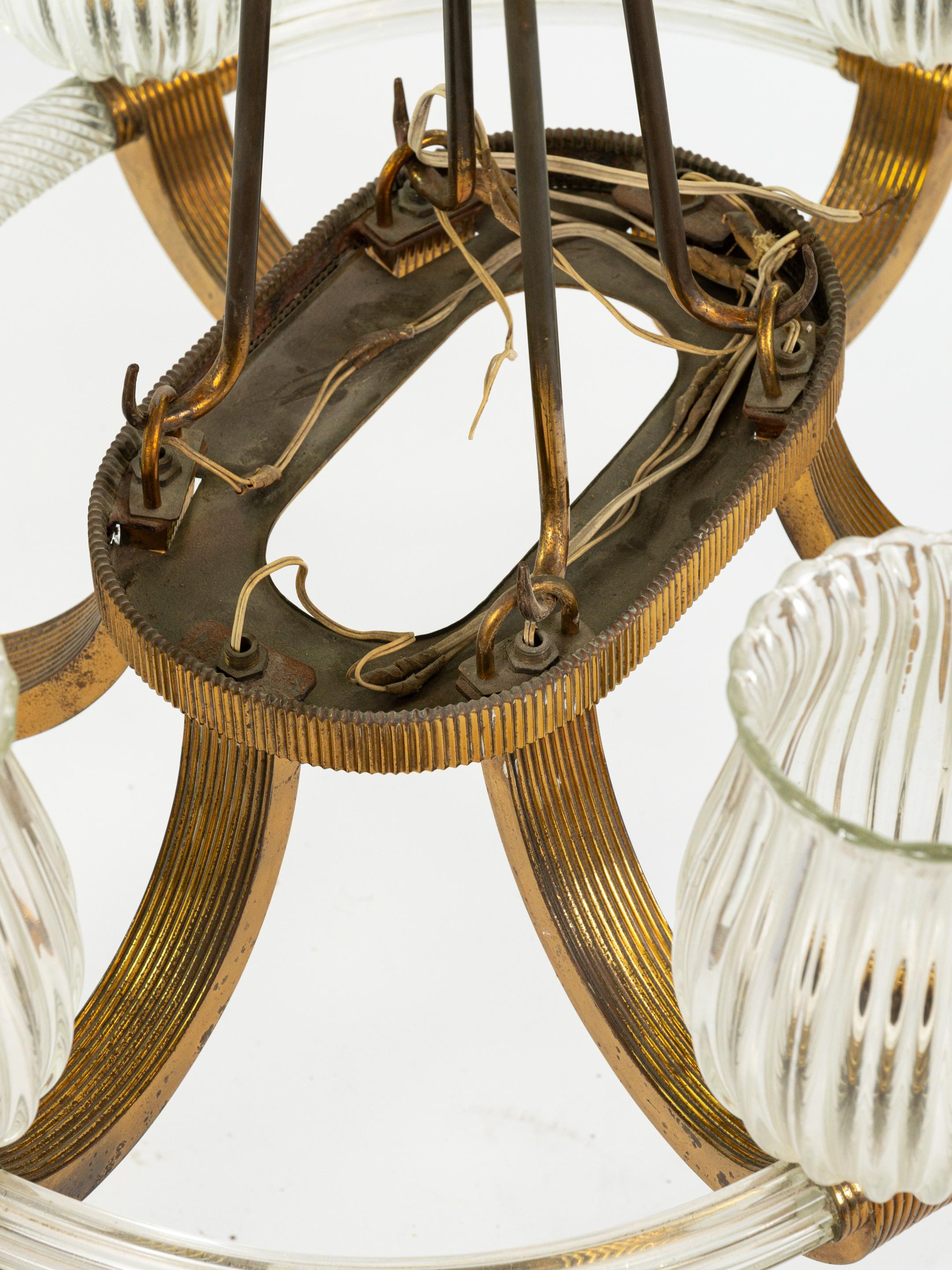 Very chic brass and murano glass chandelier For Sale 2