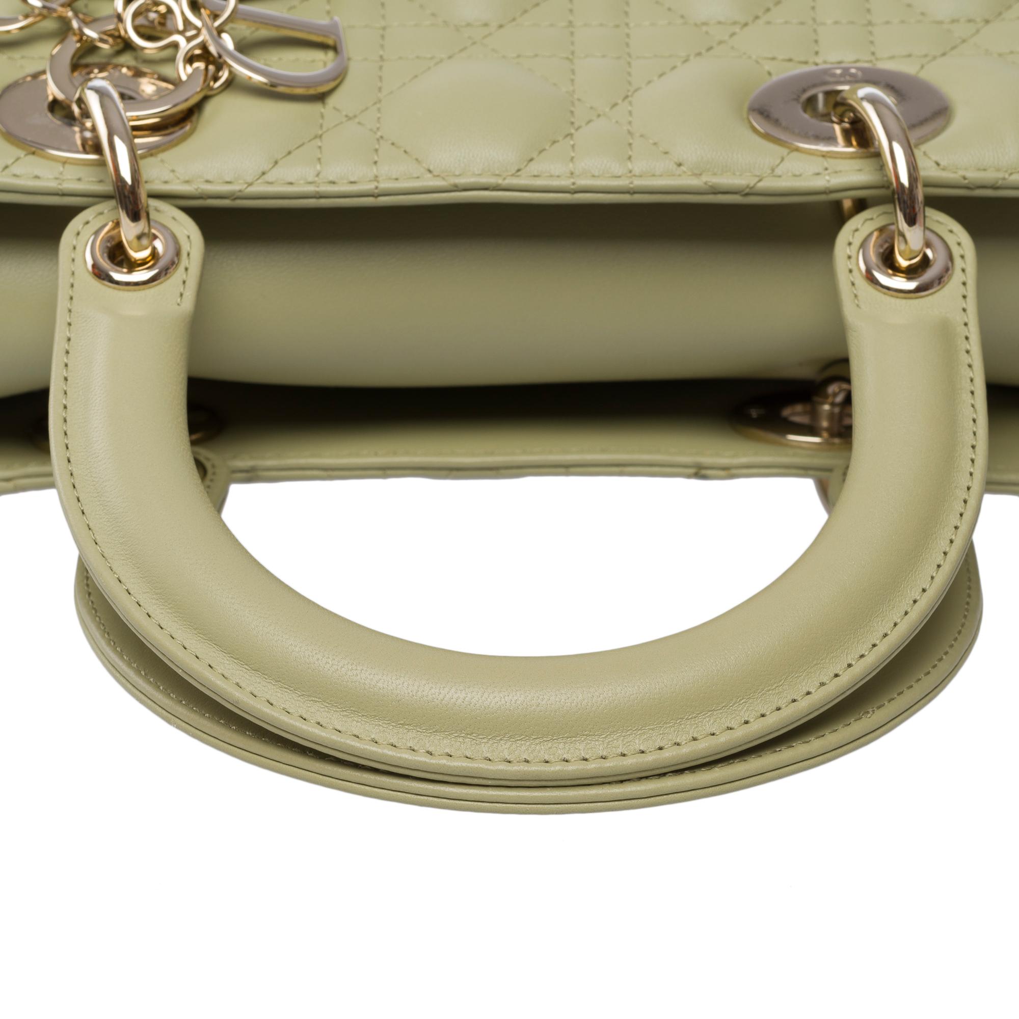 Very Chic Lady Dior Medium (MM) handbag strap in Green cannage leather, GHW 5