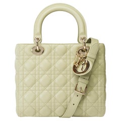 Very Chic Lady Dior Medium (MM) handbag strap in Green cannage leather, GHW