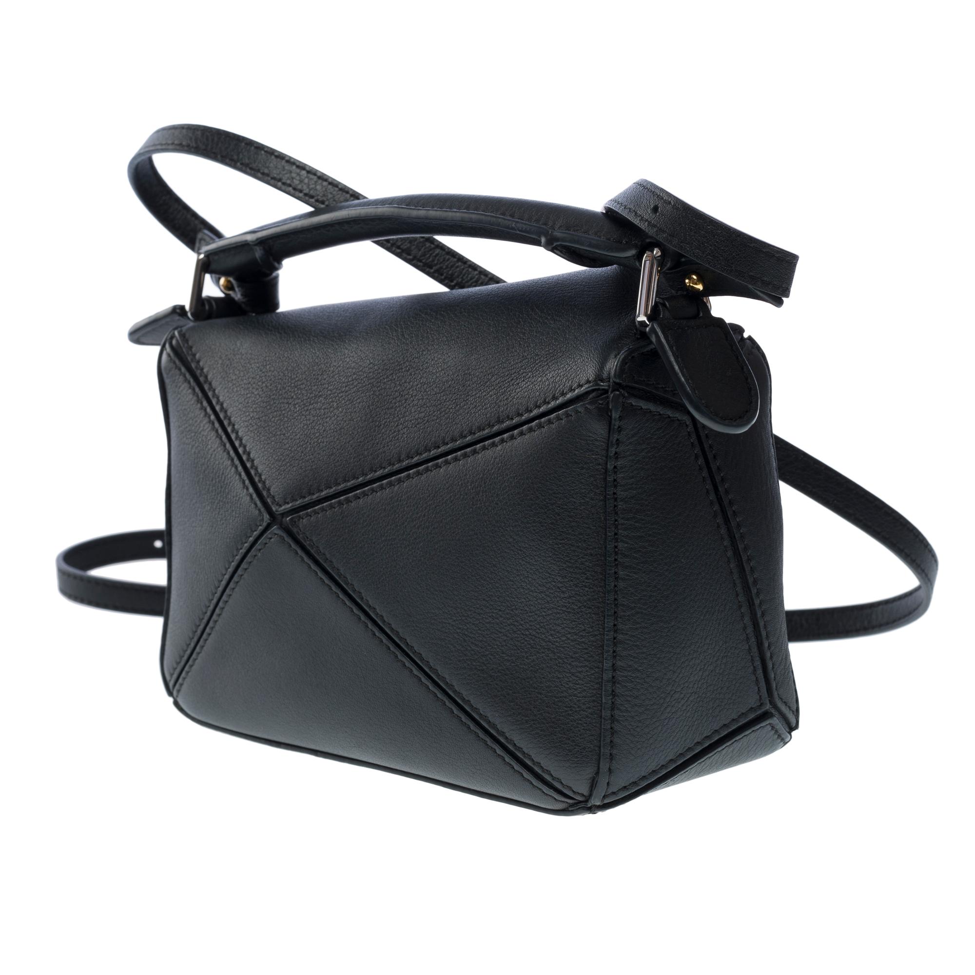 Very Chic Loewe Puzzle Mini 2 WAY handbag in black leather, SHW 1
