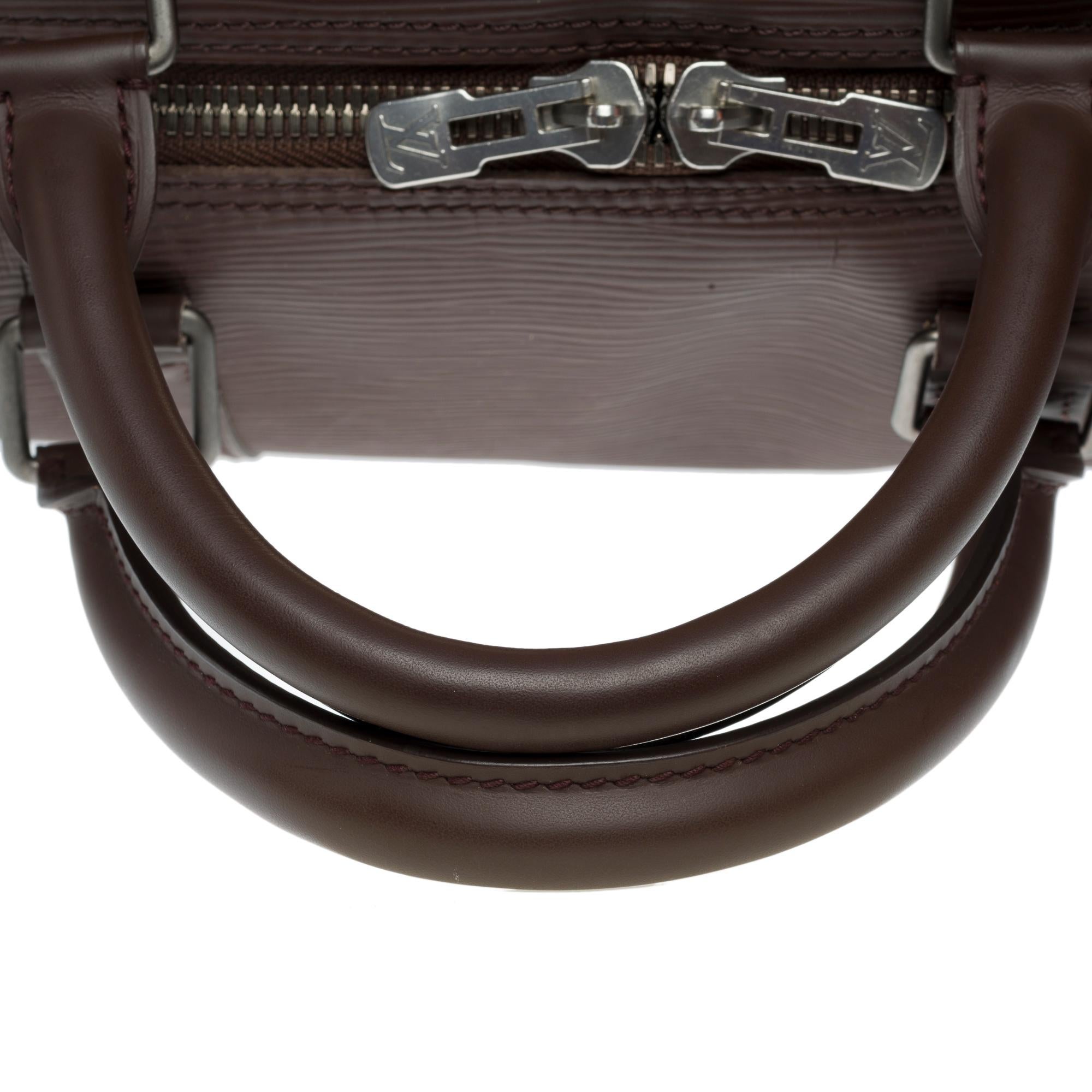Very Chic Louis Vuitton Keepall 55 Travel bag in Mocha epi leather, BPHW For Sale 4