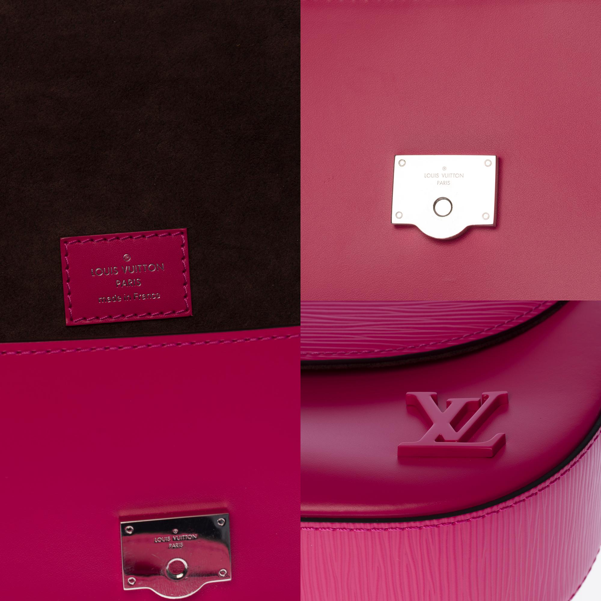 Very Chic Louis Vuitton Luna shoulder bag in Pink epi leather leather, SHW 3