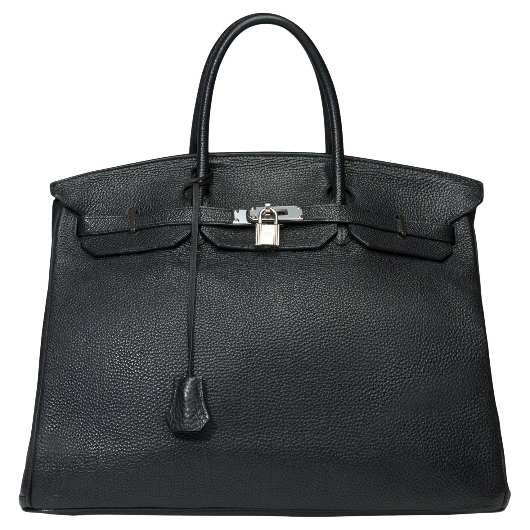 Very Classy Hermes Birkin 40 handbag in Black Togo Calf leather, SHW