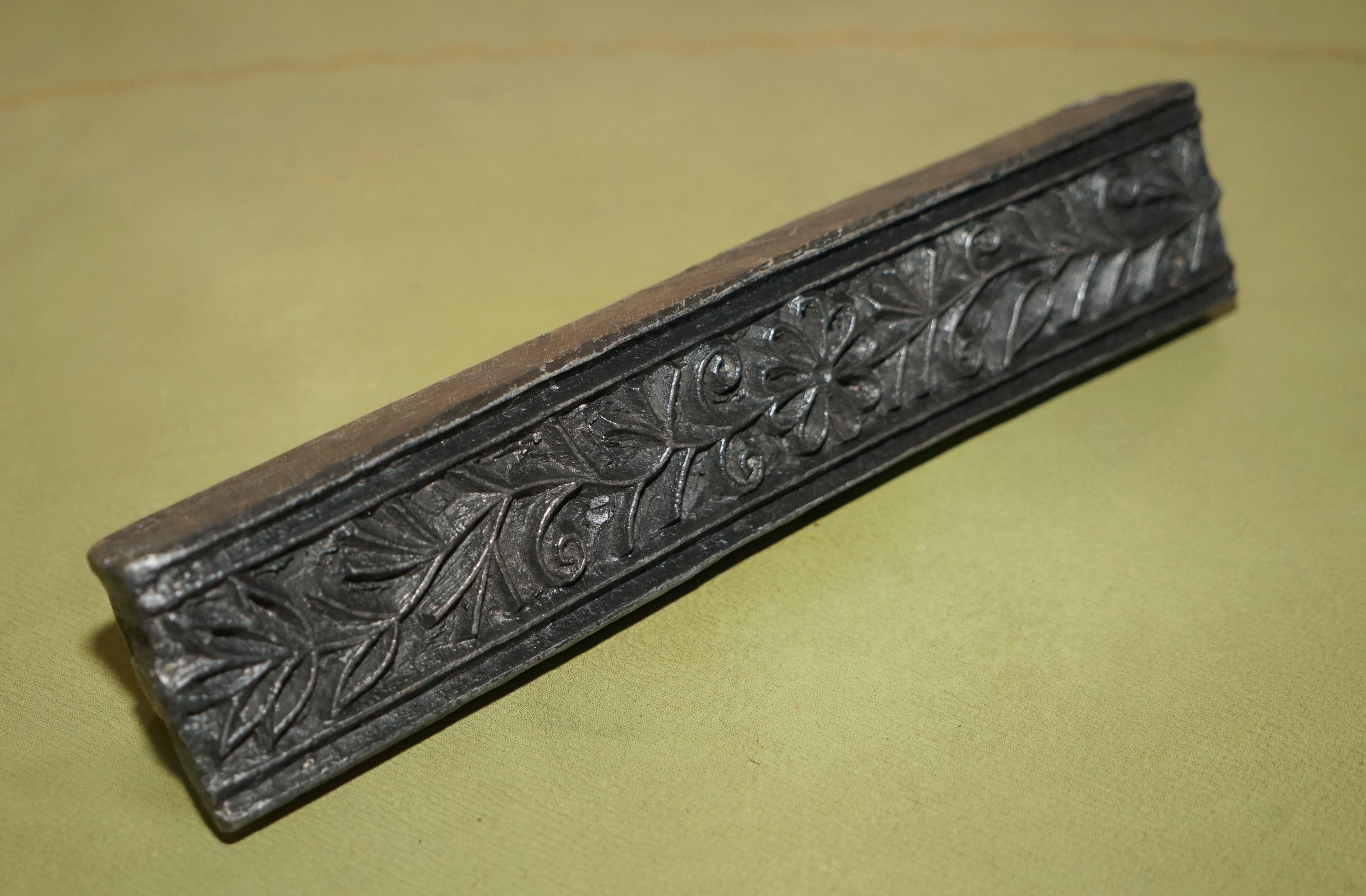 Very Collectable Antique Hand Carved Floral Boarder Printing Block for Wallpaper For Sale 4