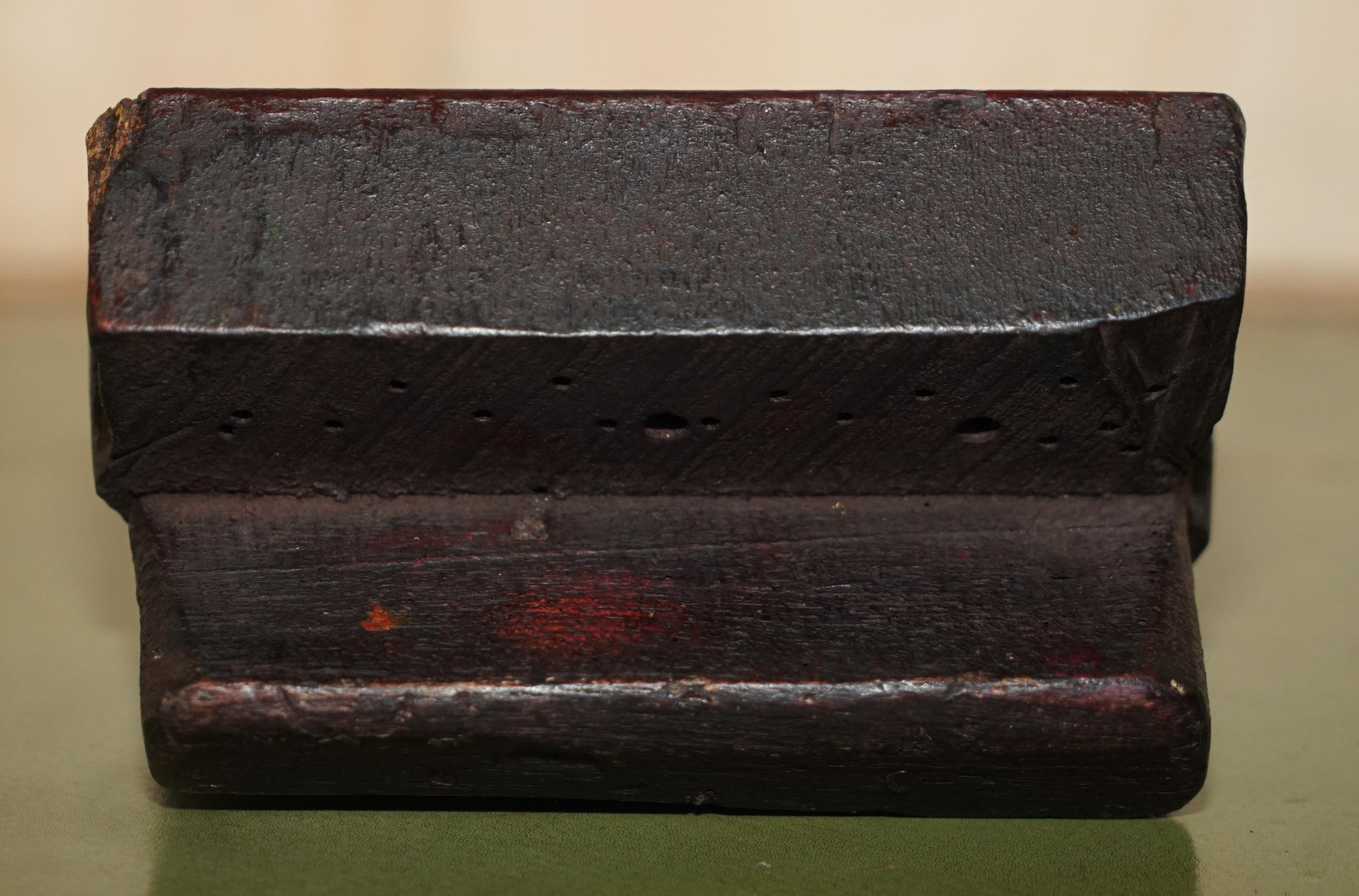 Bloque de impresión de hojas florales antiguo tallado a mano muy coleccionable para papel pintado en Bueno estado para la venta en West Sussex, Pulborough