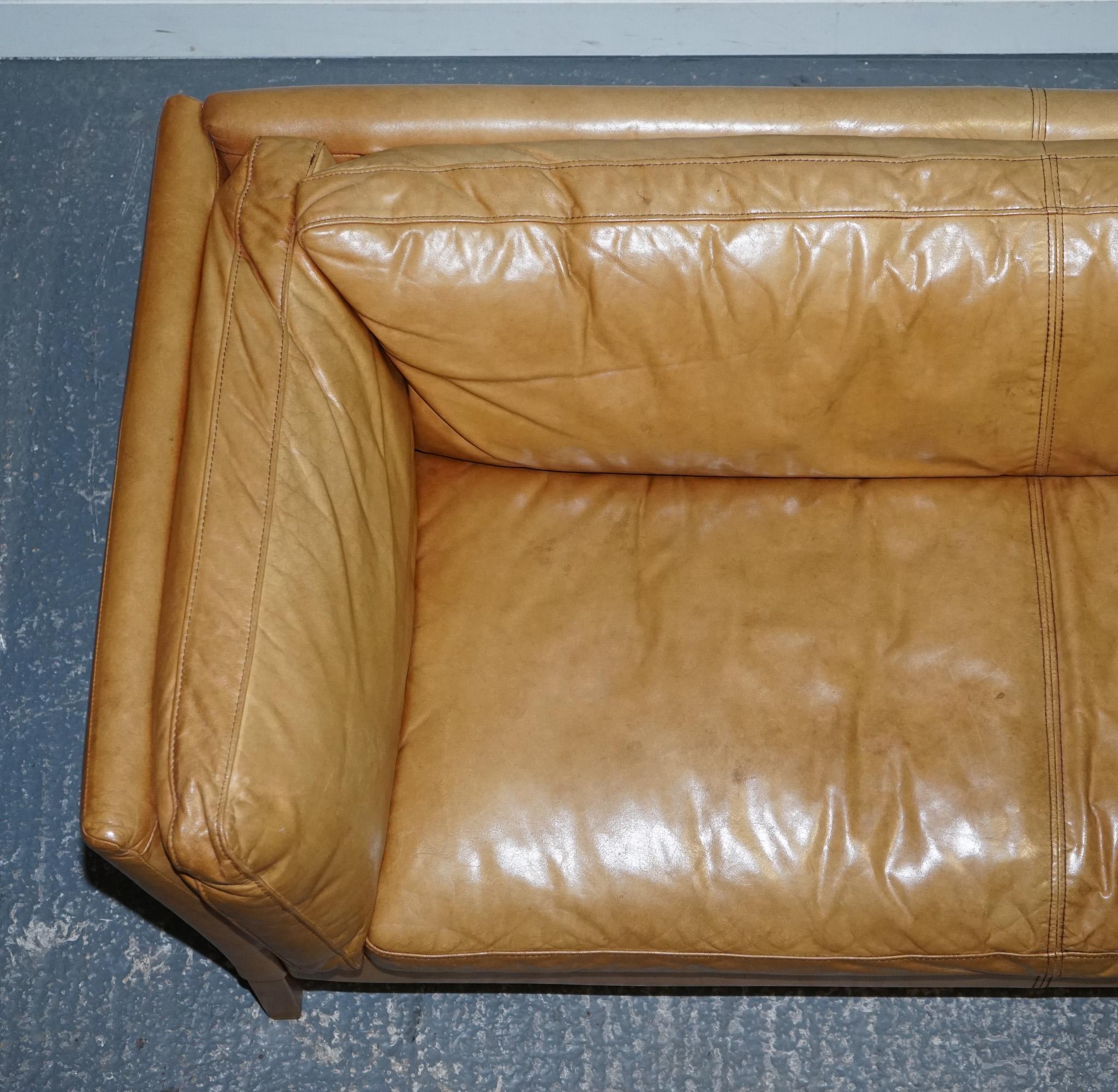 VERY COMFORTABLE CONTEMPORARY HALO GROUCHO BROWn TAN LEATHER TWO TO THREE SOFA 3