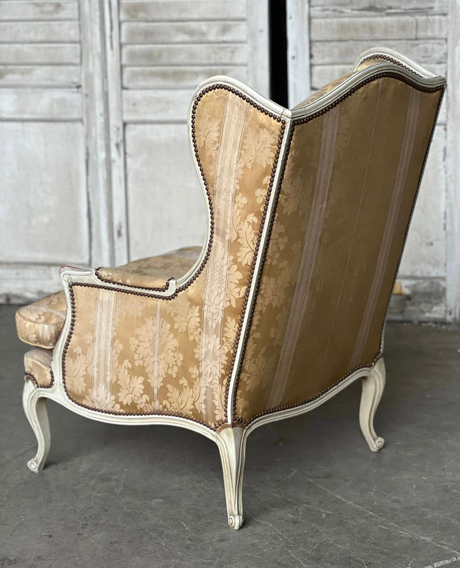 Very Comfortable French Wing Bergere Armchair For Sale 7