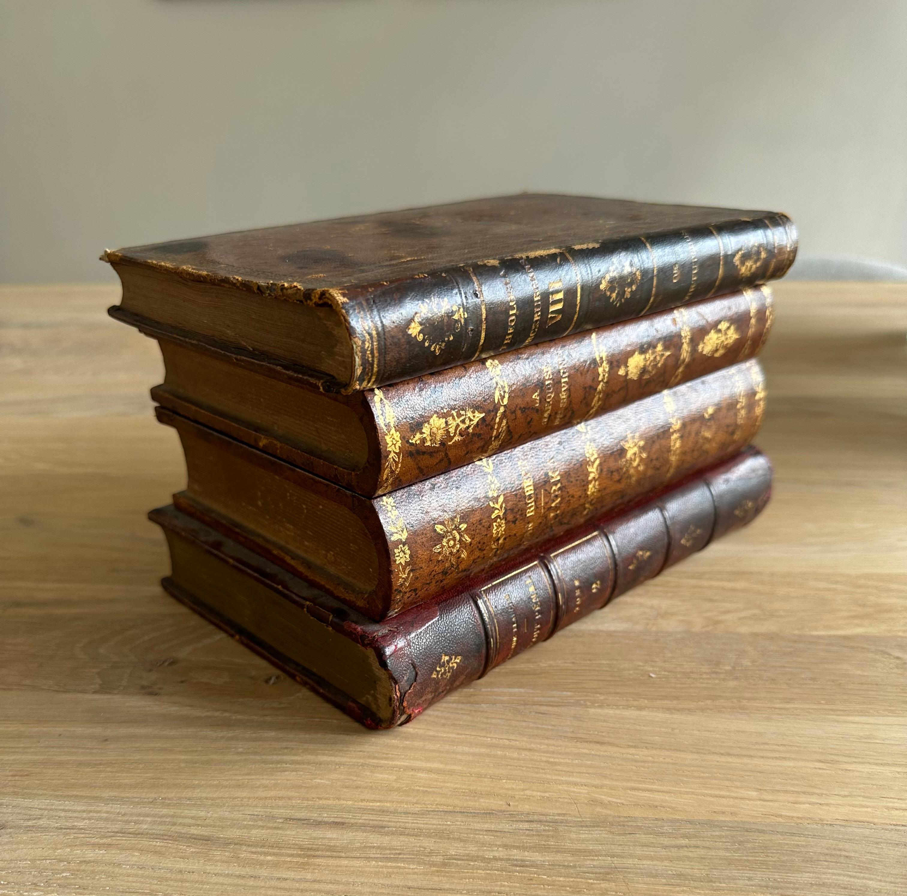 20th Century Very Cool French Early 1900s Stack of Leather Books Tantalus Liquor / Drinks Box For Sale