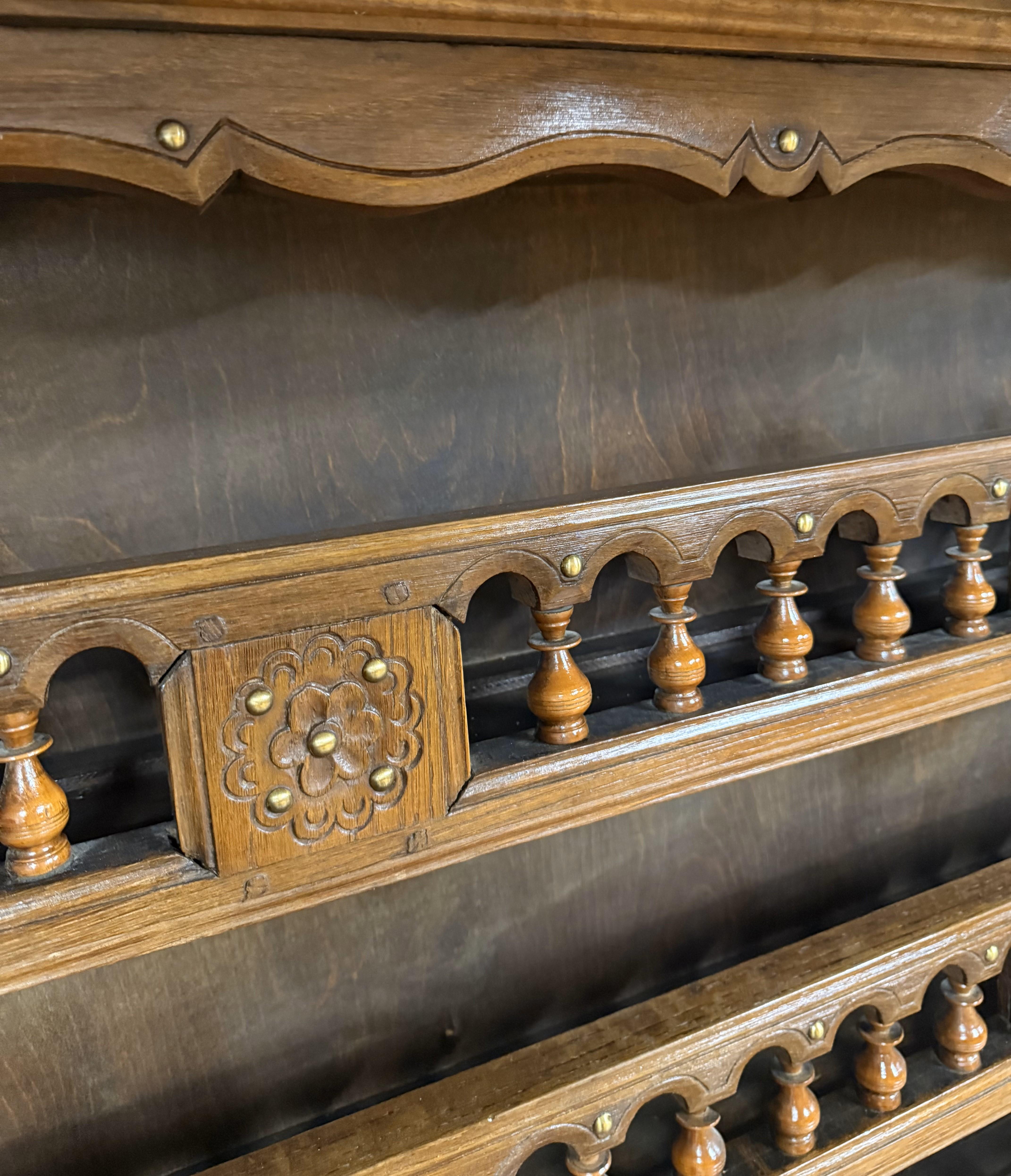 Very Decorative Early 19th-Century French Provincial Plate Rack For Sale 2
