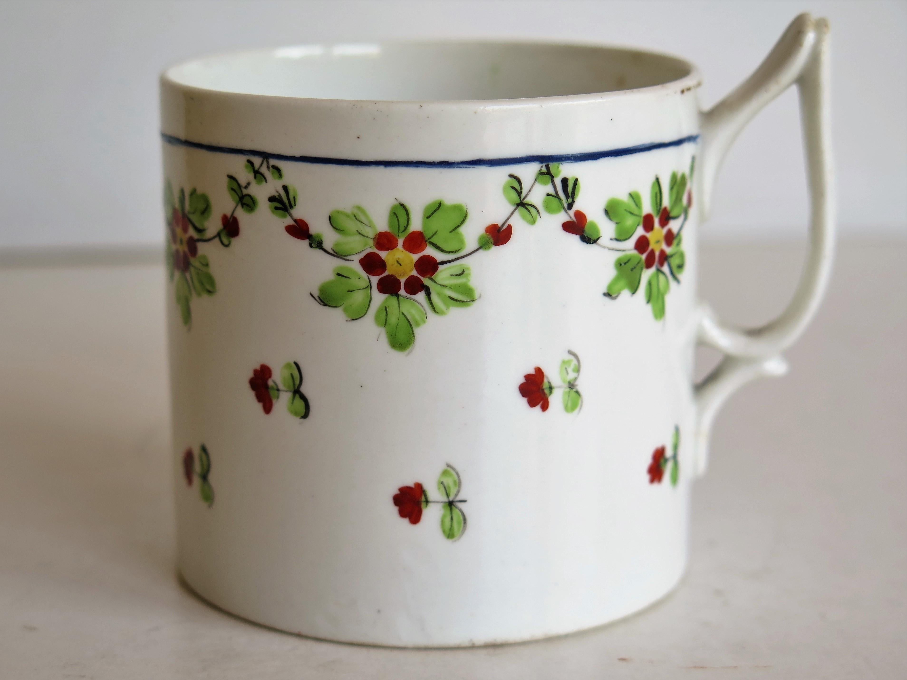 Very Early 19th Century Derby Porcelain Coffee Can Hand-Painted, circa 1800 5