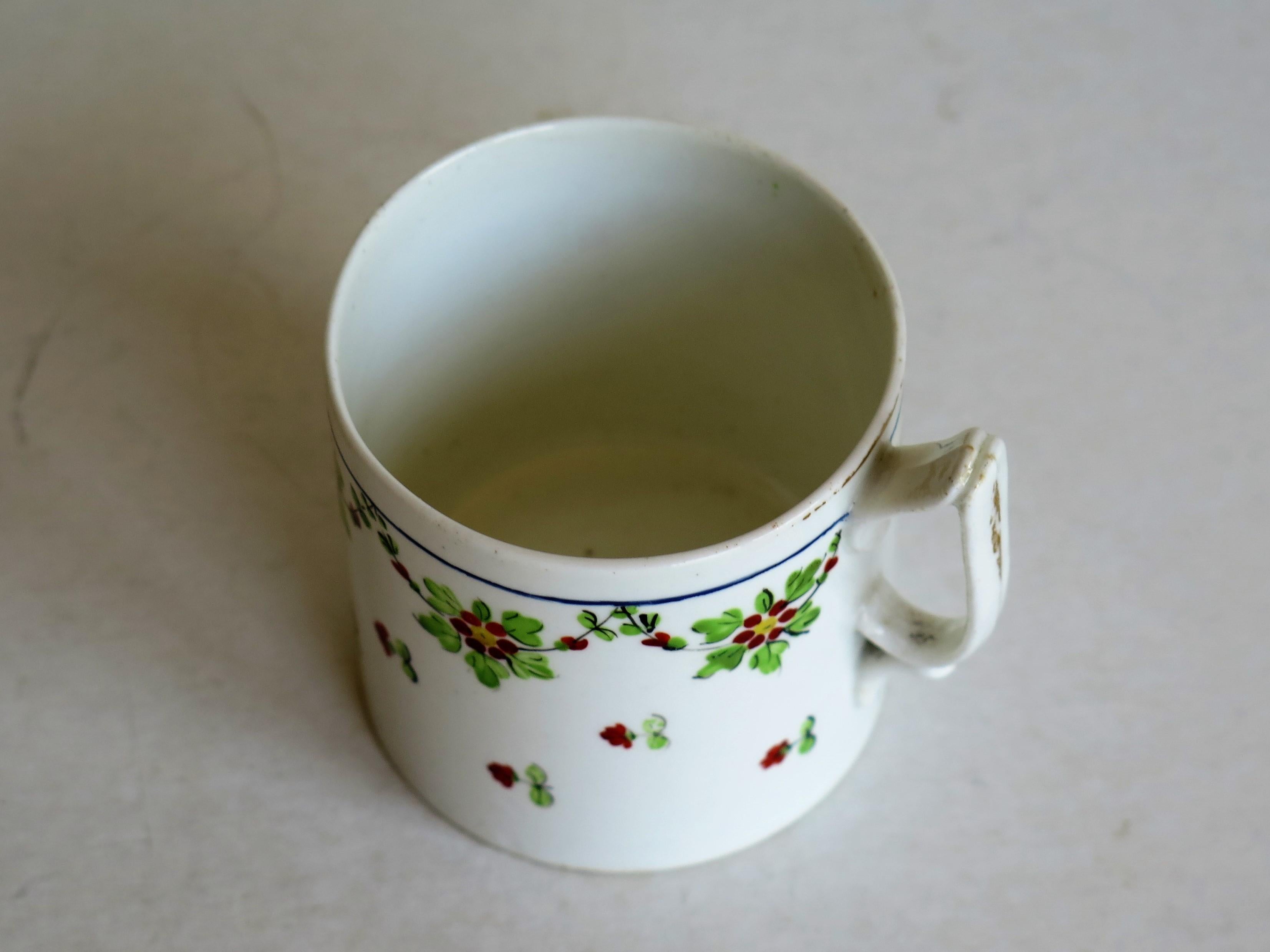 Very Early 19th Century Derby Porcelain Coffee Can Hand-Painted, circa 1800 3