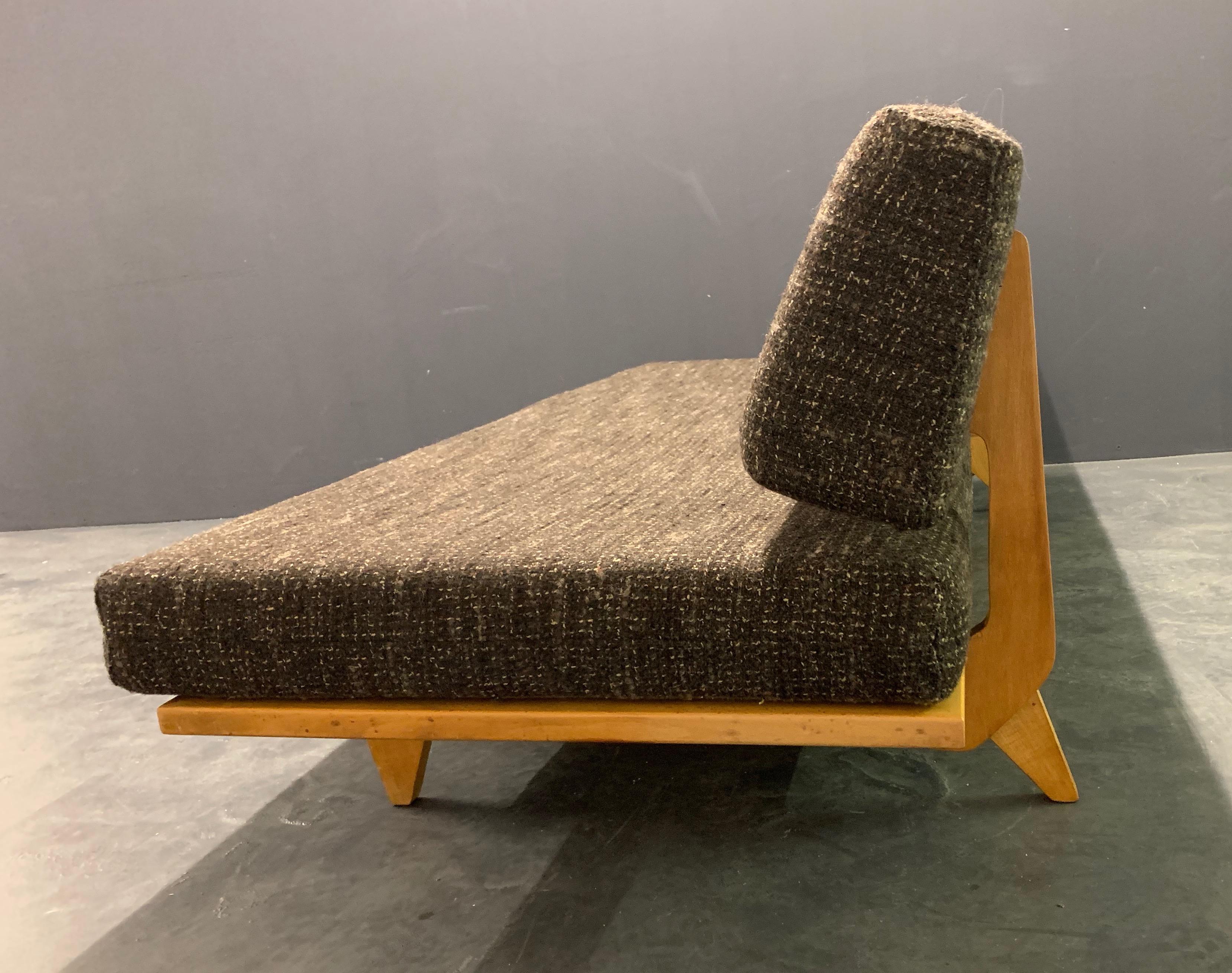 German Very Early and Rare Richard Stein Daybed for Knoll For Sale