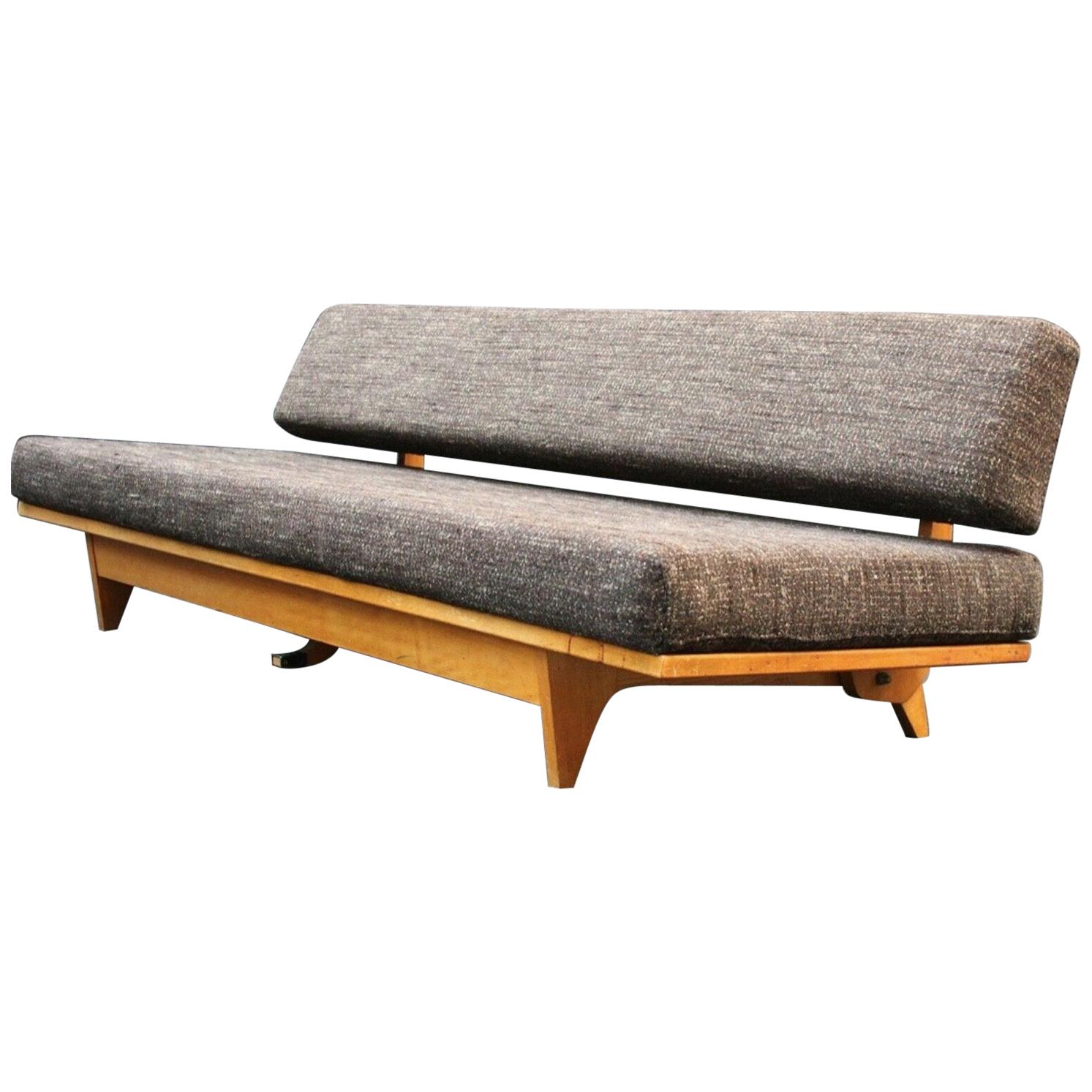 Very Early and Rare Richard Stein Daybed for Knoll For Sale