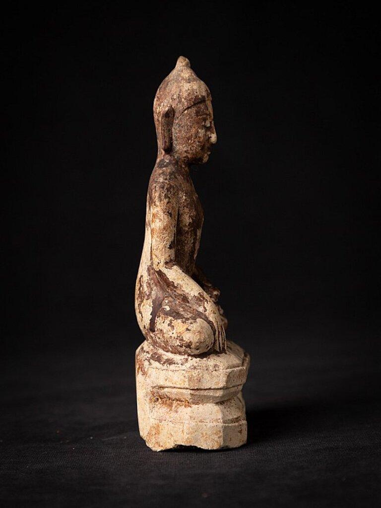 Bois Ancienne statue de Bouddha birman en terre cuite, très ancienne, provenant de Birmanie en vente