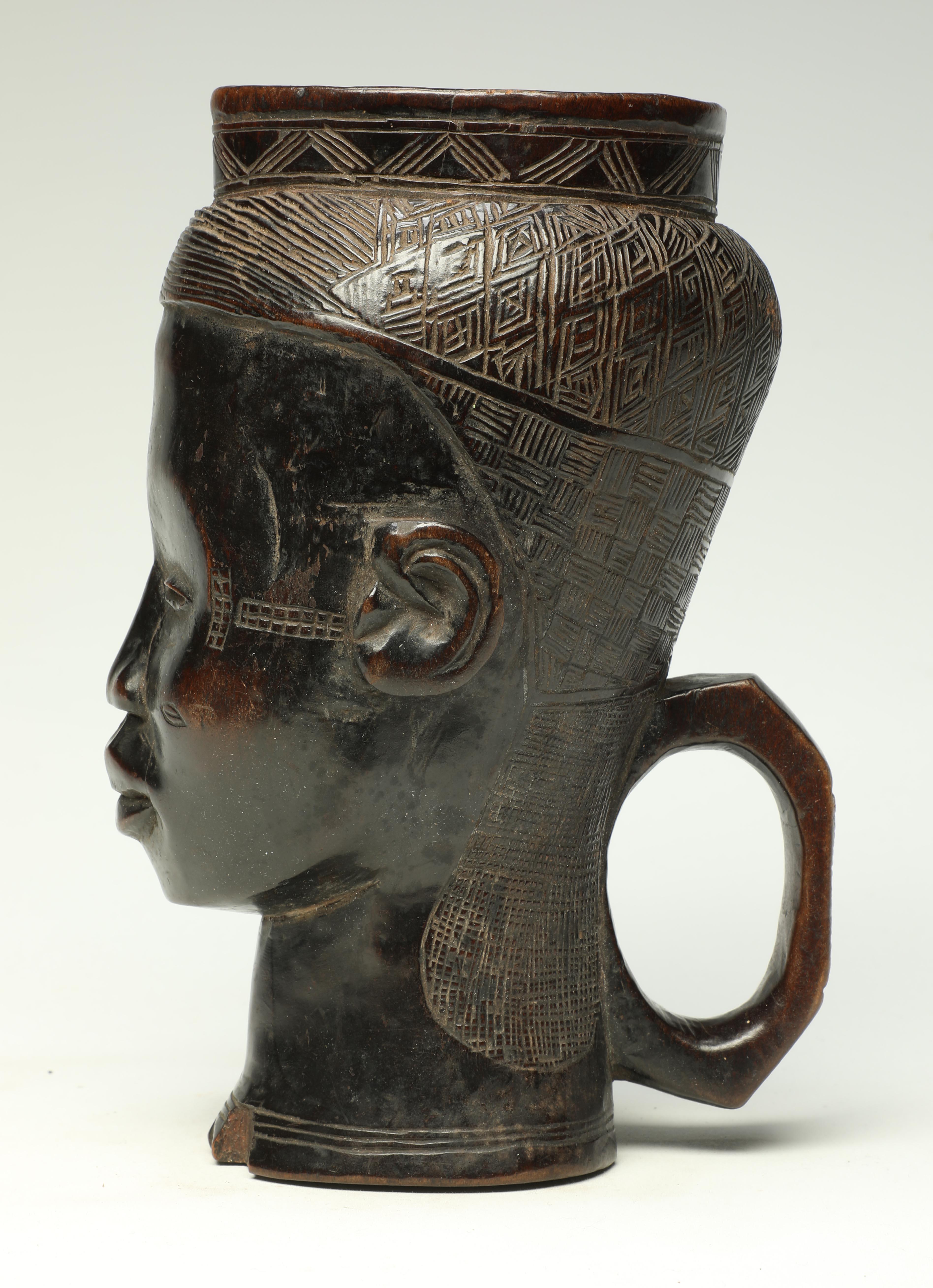 Hand-Carved Very Early Used Carved Wood Kuba Figural Cup, Congo, Africa Sweet Face For Sale