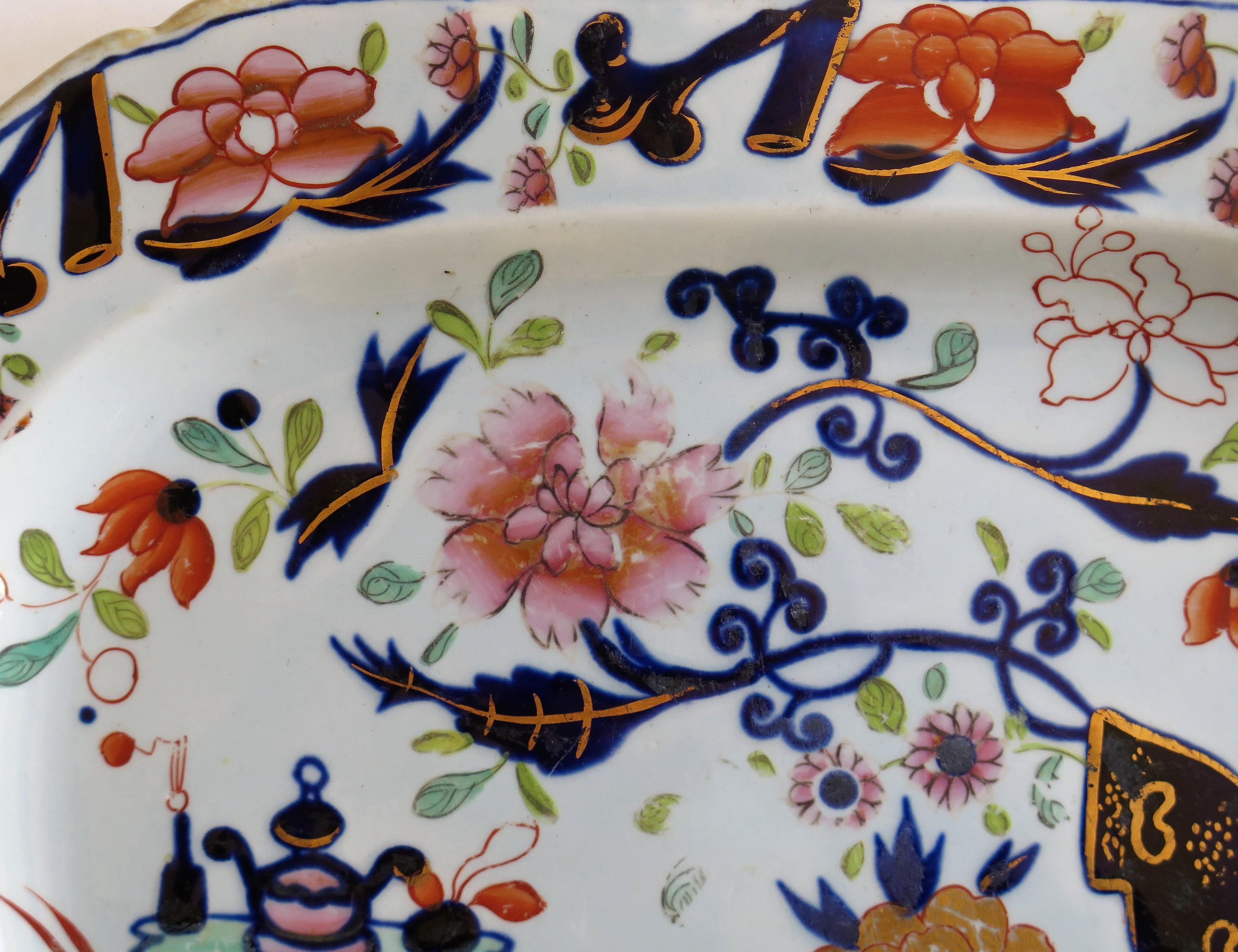 Very Early Mason's Ironstone Platter Small Vase Flowers and Rock Ptn, circa 1815 6