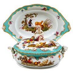 Zuppiera con coperchio di Meissen molto precoce, con cornucopia Putto su Presentoir, 1763-1773