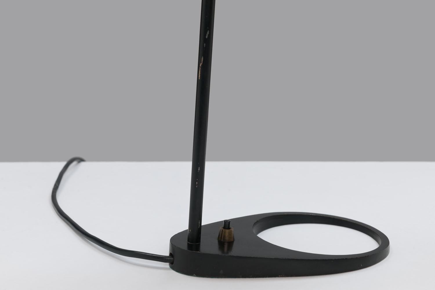 Early Pair of Black Arne Jacobsen AJ Visor Table Lamps by Louis Poulsen 3
