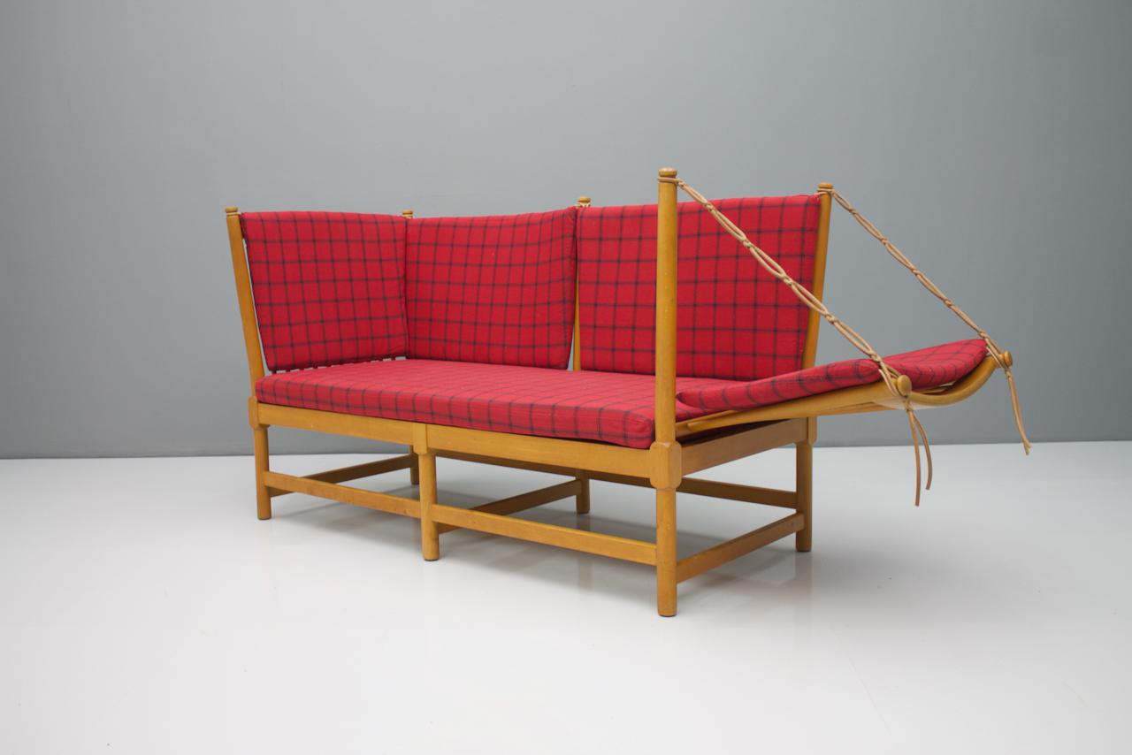 Very Early Spoke Back Sofa by Borge Mogensen for Fritz Hansen Lis Ahlmann 1963 For Sale 3